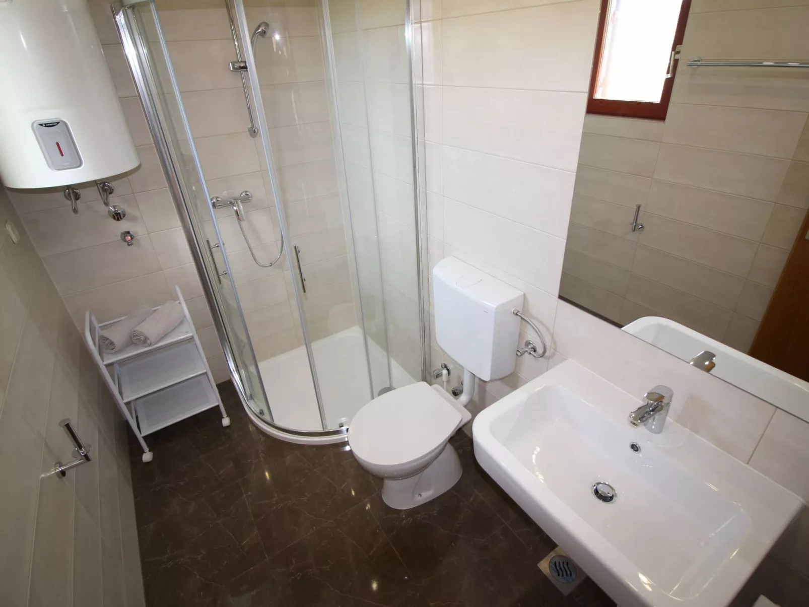 Franjo G-Image-tags.info