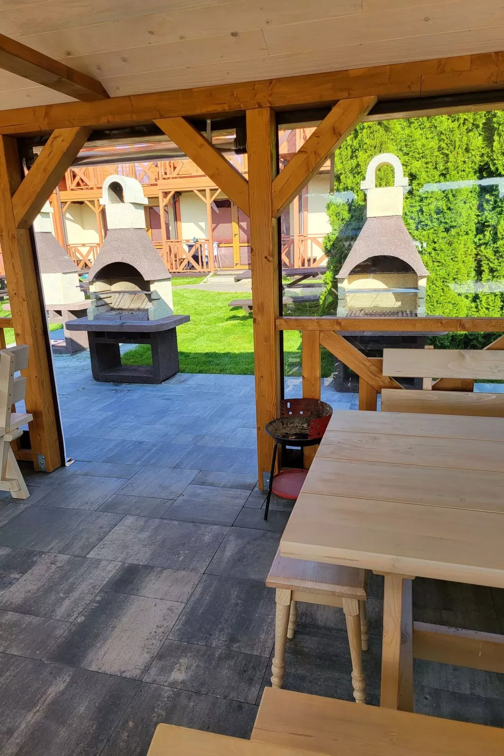 "Cottage6" in einem eingezäunten Gebiet-Image-tags.info