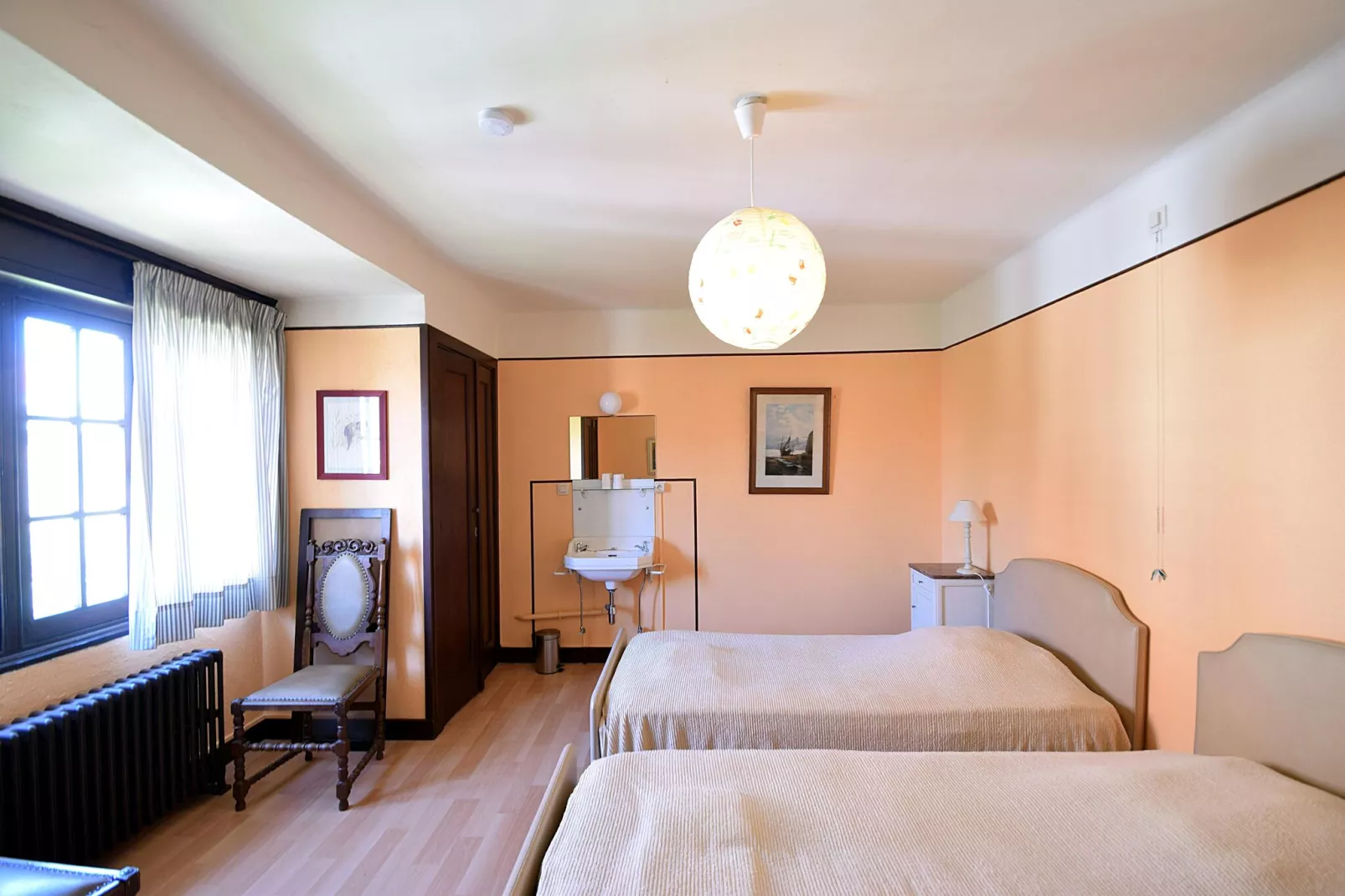 Fioretti V-Bedroom