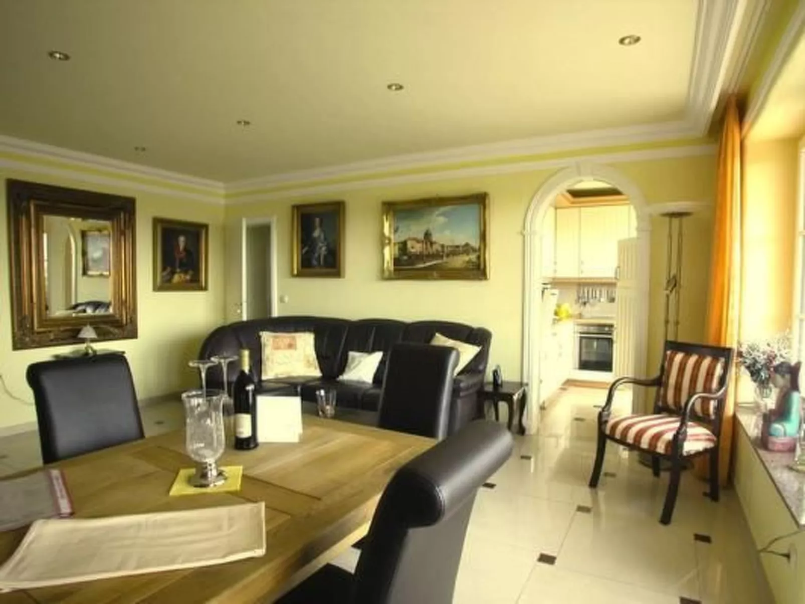 Wunderschönes Appartement mit Garten und Terrasse-Inside