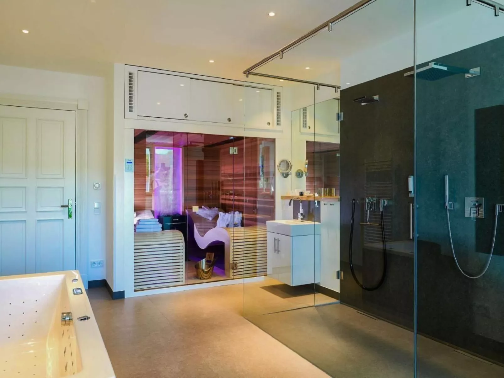 Meerblick&SPA-Drinnen