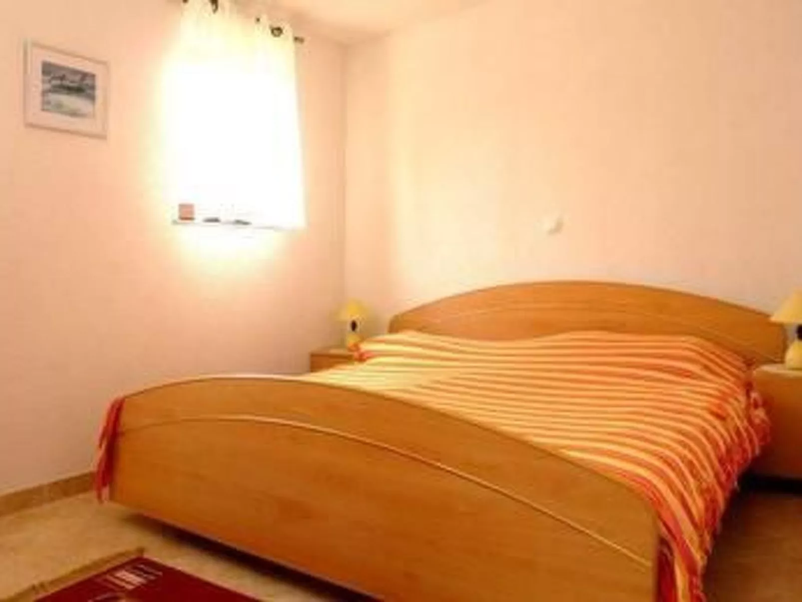 In Buje mit Barbecue-Inside