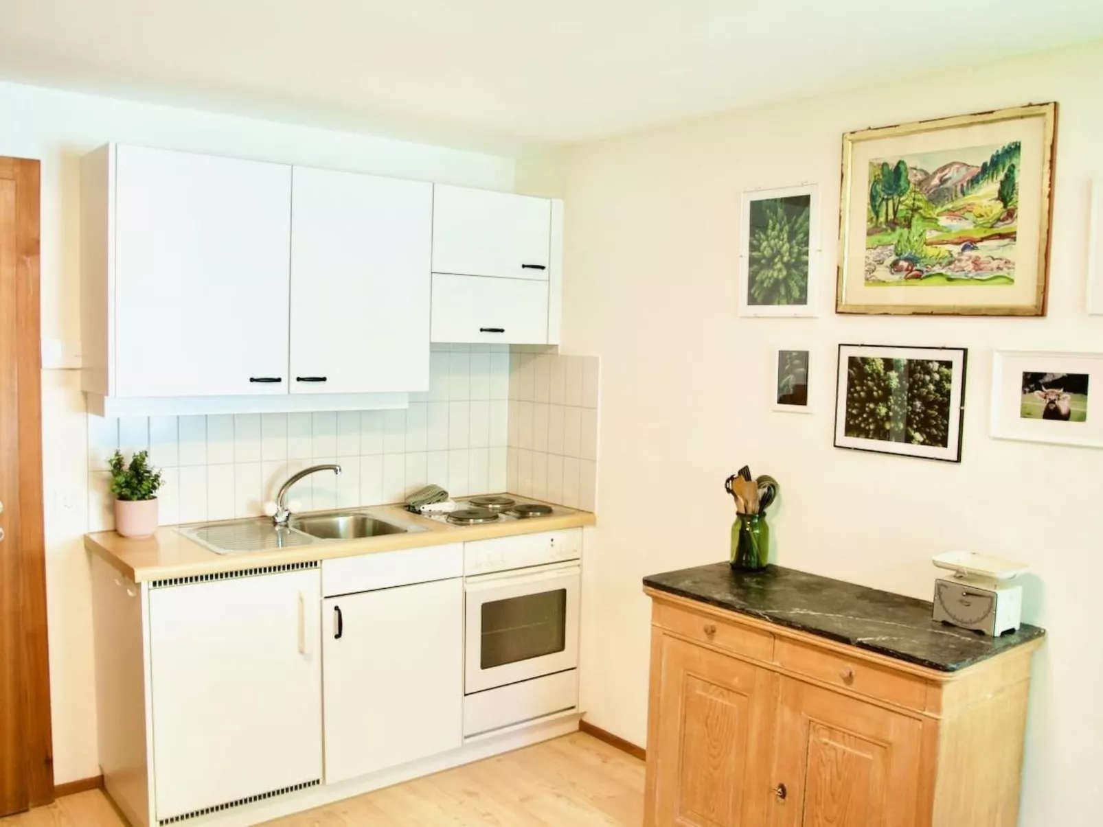 The Green Room-Image-tags.info