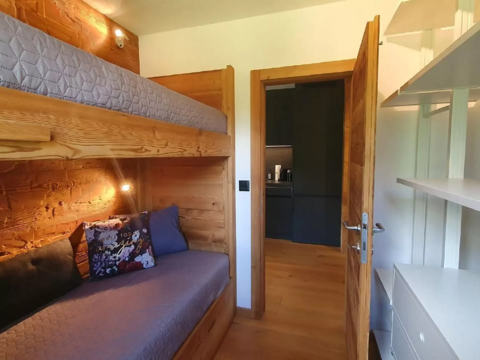 Holiday Park A06-Dedans