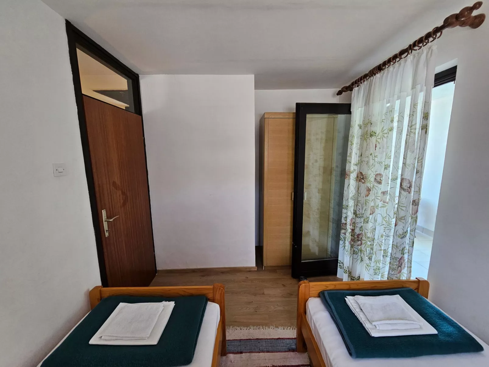 Wohnung auf zwei Etagen mit Terrasse und Balkon-Inside