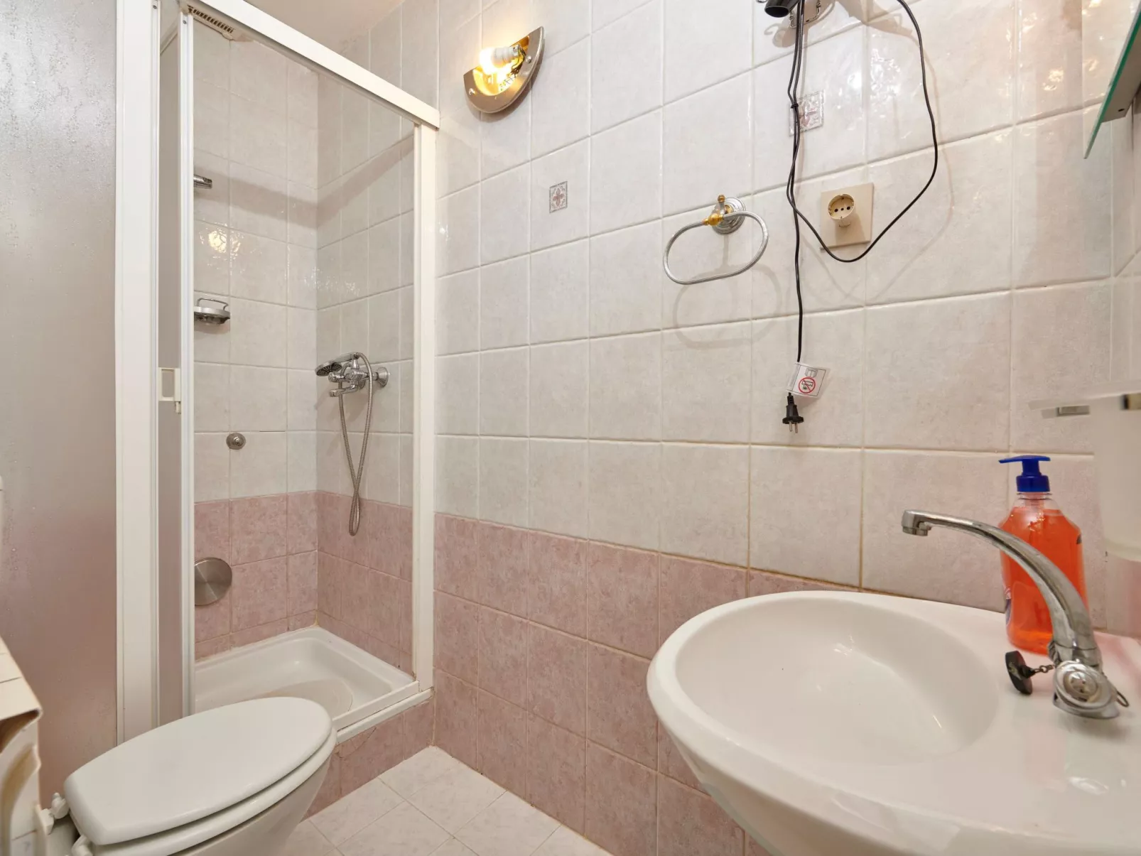 Villa Bastianich mit großem Garten und Pool-Drinnen