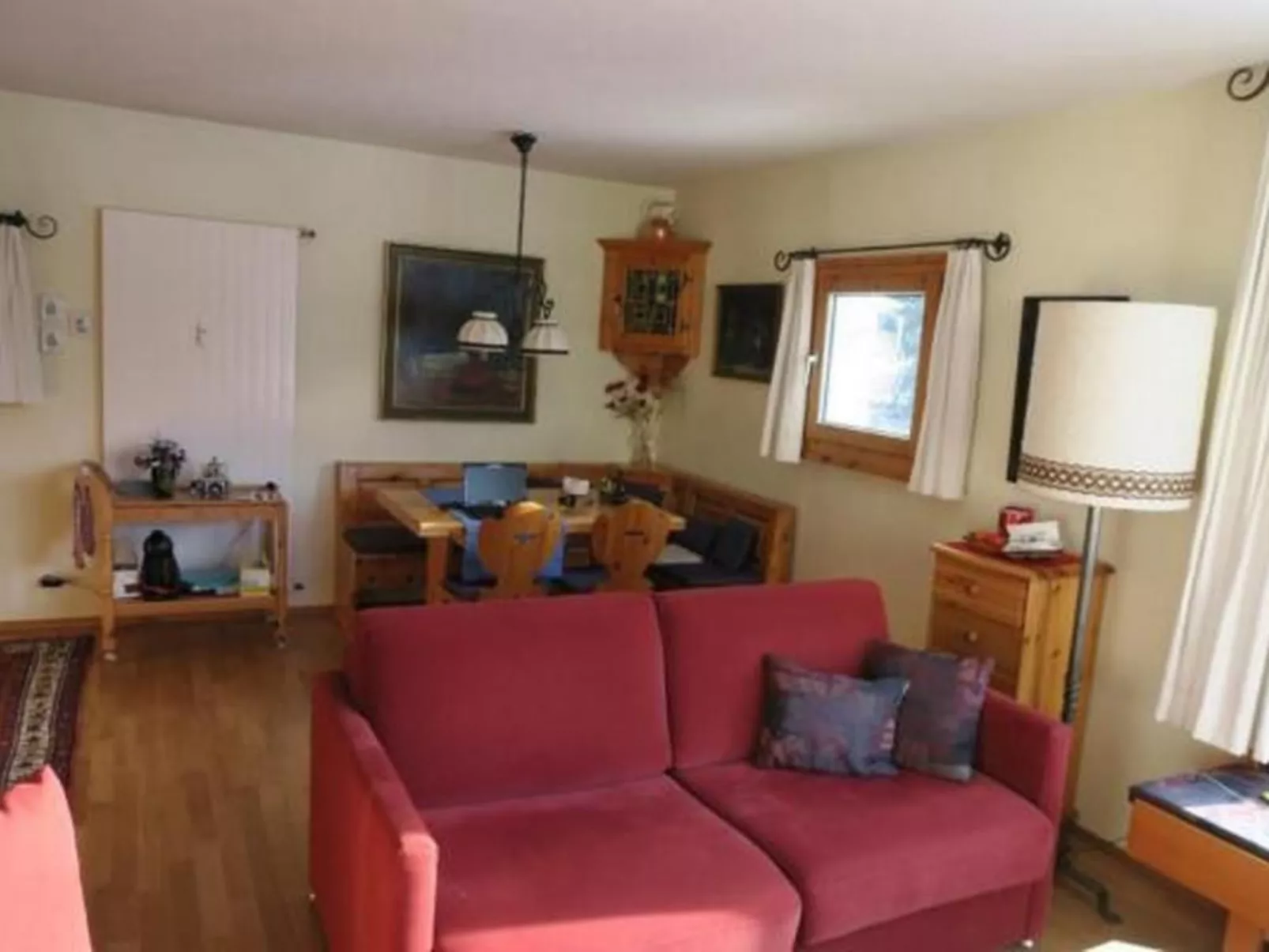 Chesa Nuschpigna Arn-Dedans