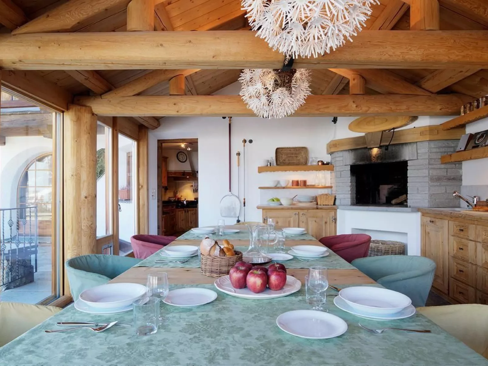 Chesarina Chalet-Drinnen