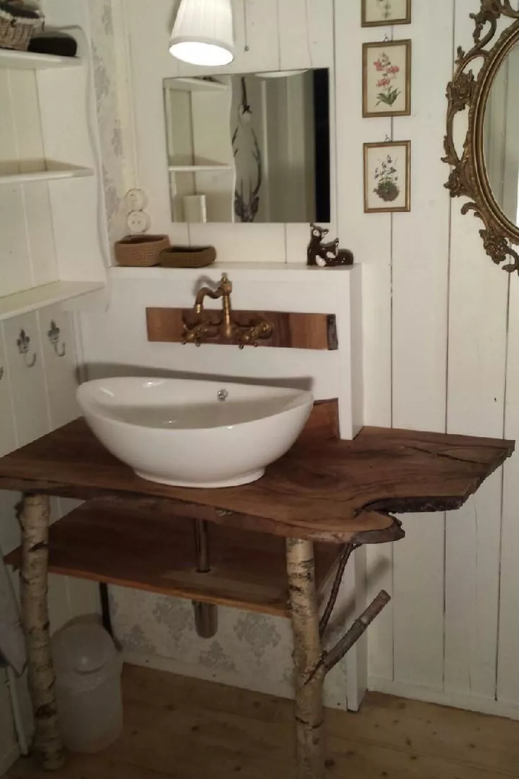 Chalet Chic+Hot Pot-Dedans