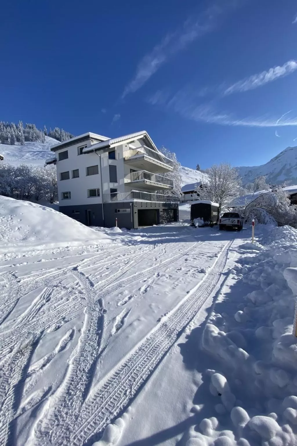 Moderne Ferienwohnung ROTHORN mit 2 Schlafzimmer-Outside