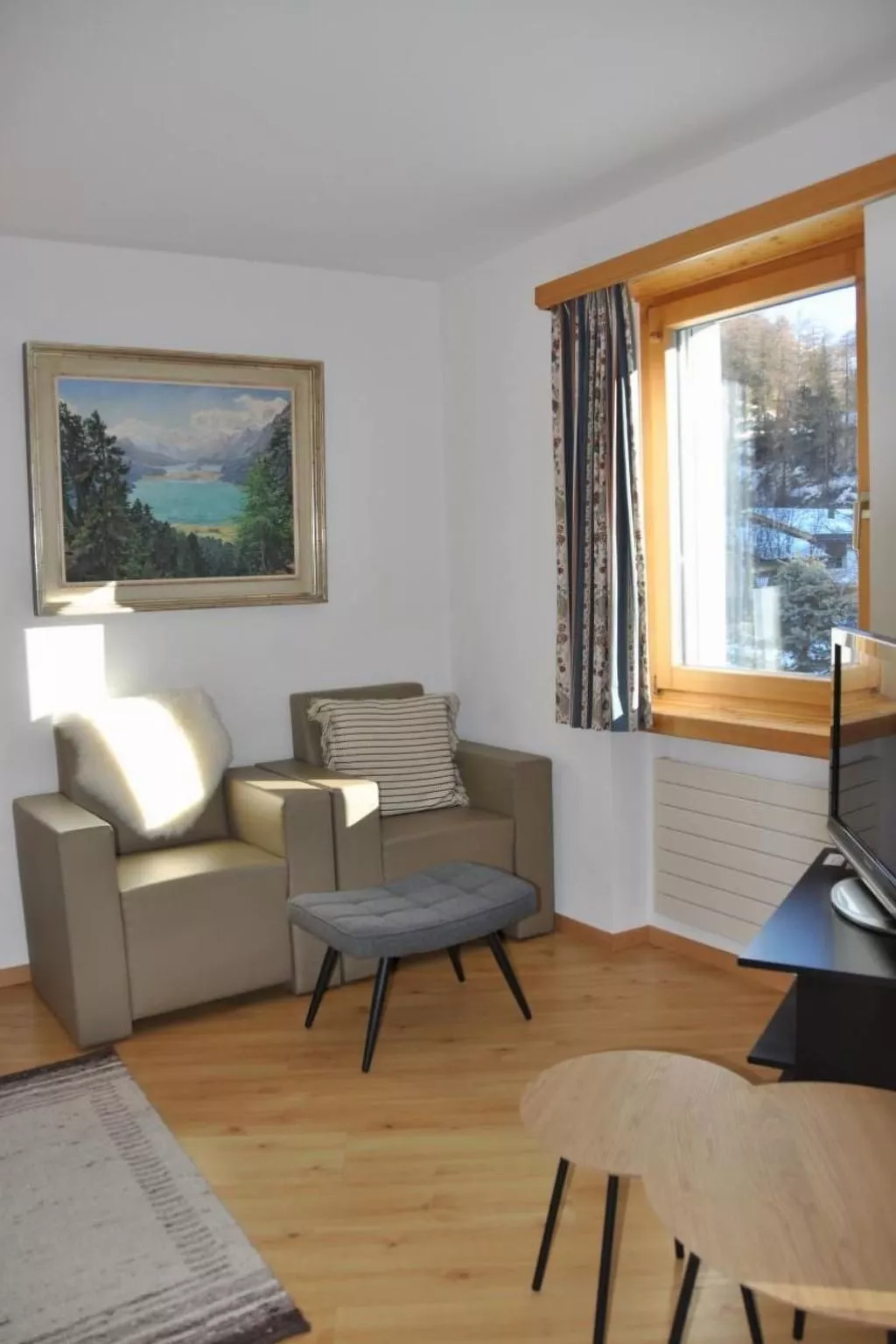 Chesa Sunasain V5-Drinnen