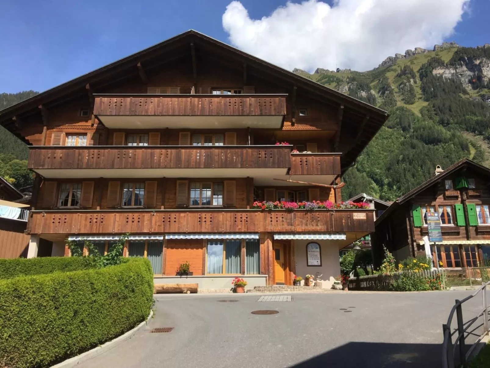 Katharina von Allmen-Draußen