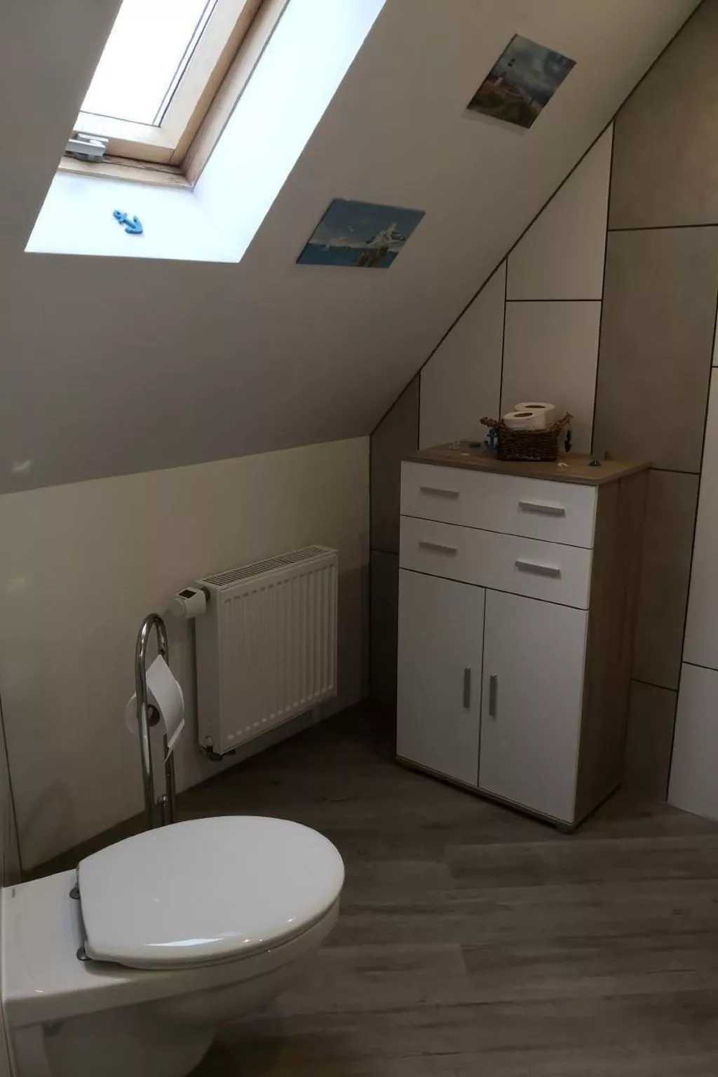 Haus am Wasser in Emden-Drinnen