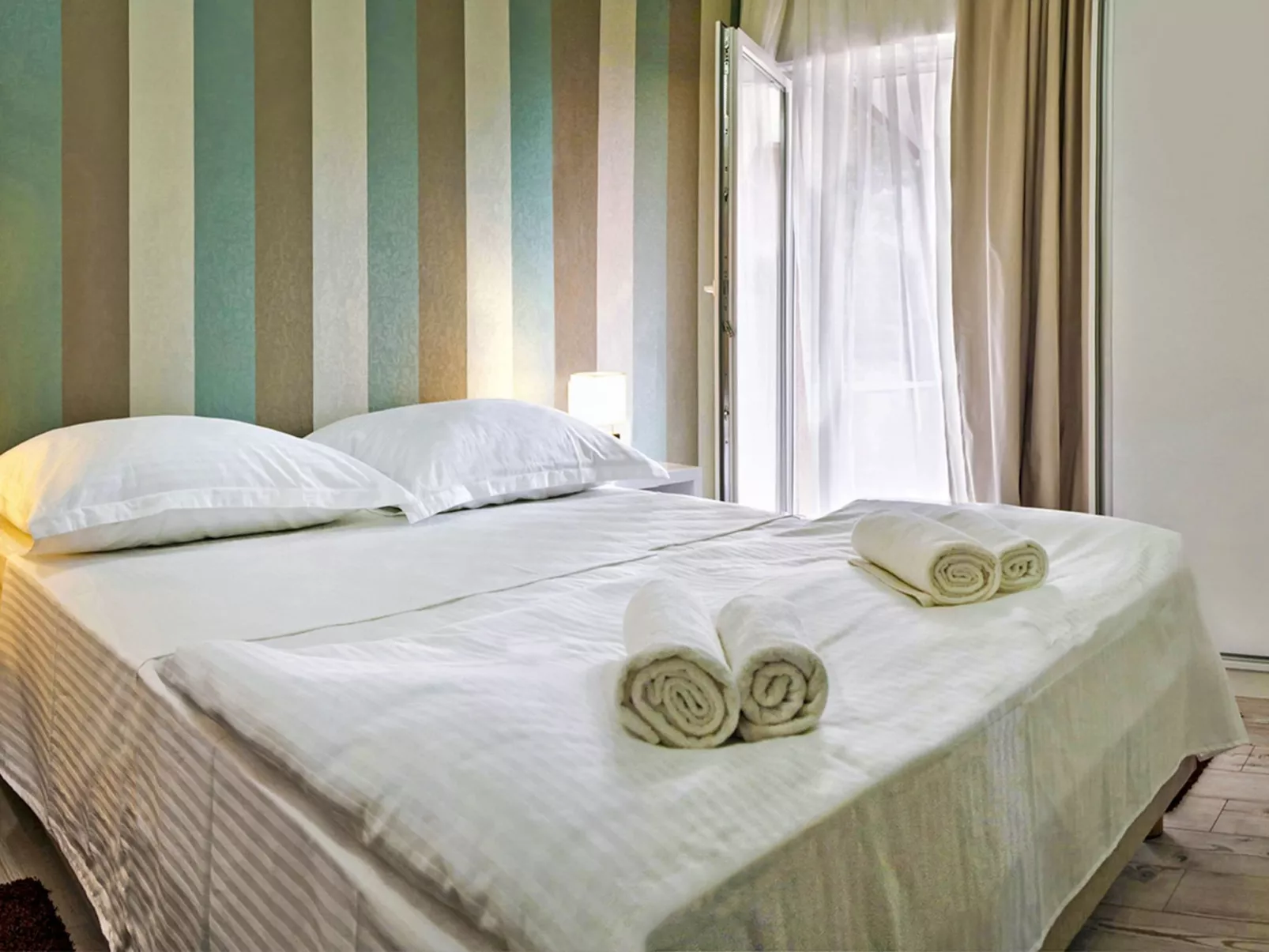 Villa Mosor mit beheiztem Salzwasserpool und Sauna-Drinnen