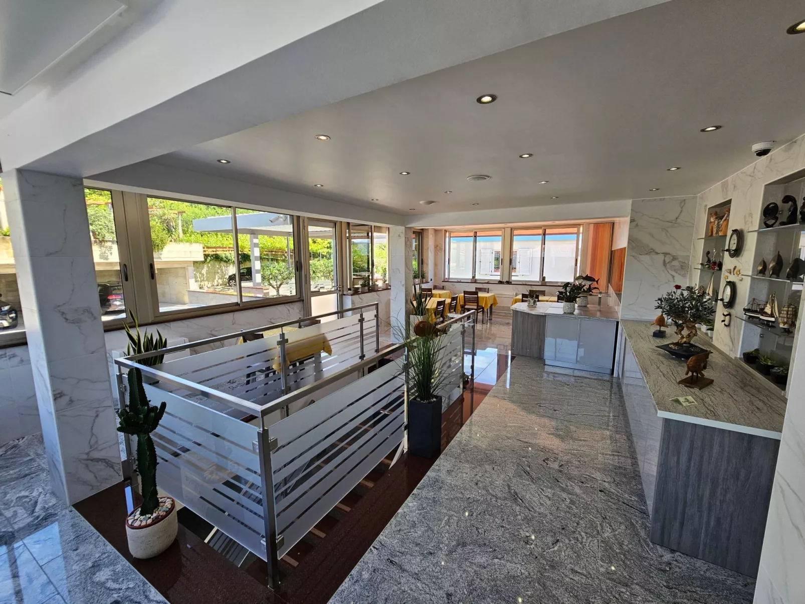 Appartement Deluxe mit Balkon und Meerblick-Dehors