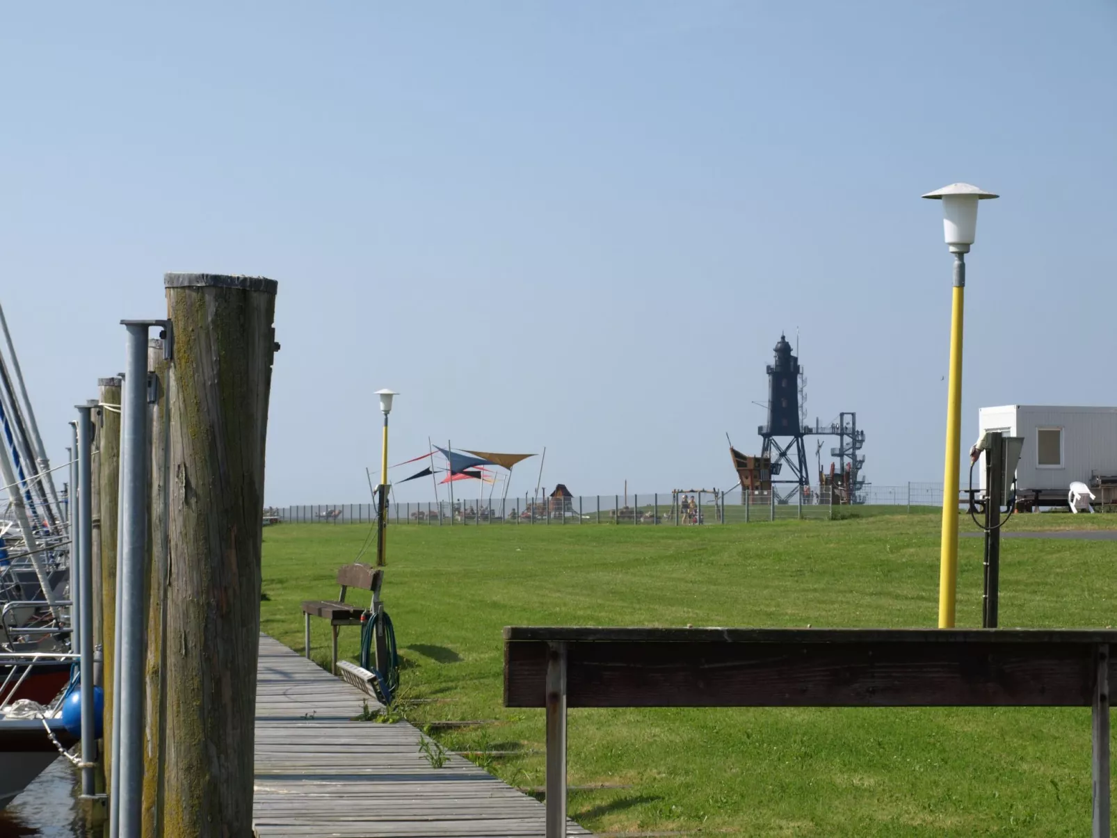 Mit Terrasse, Grill und Garten-Image-tags.info