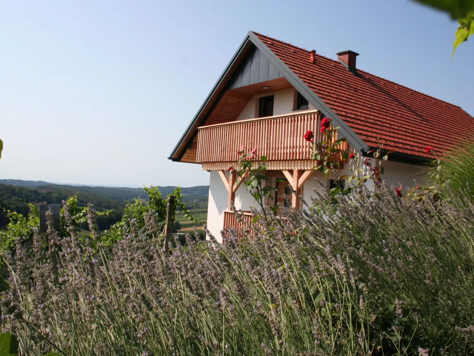Rebenchalet-Outside