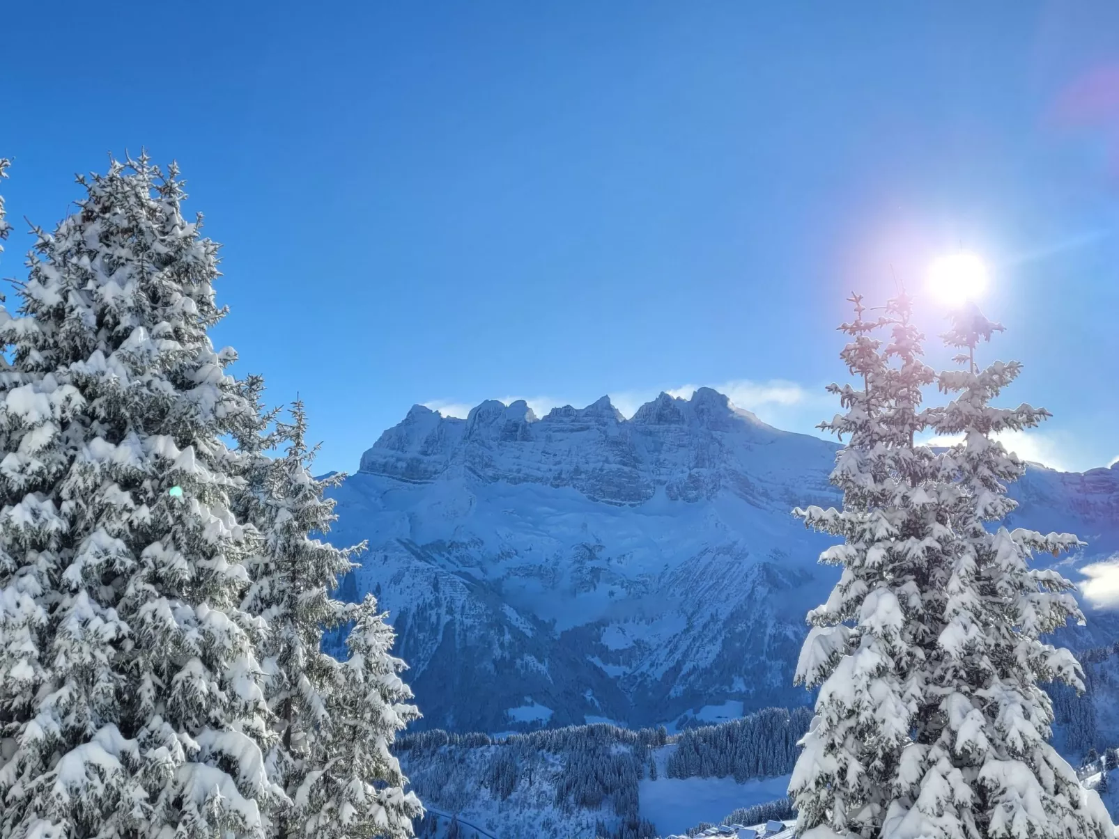 Chalet "Ecureuil" in den Portes du Soleil im Wallis-Outside