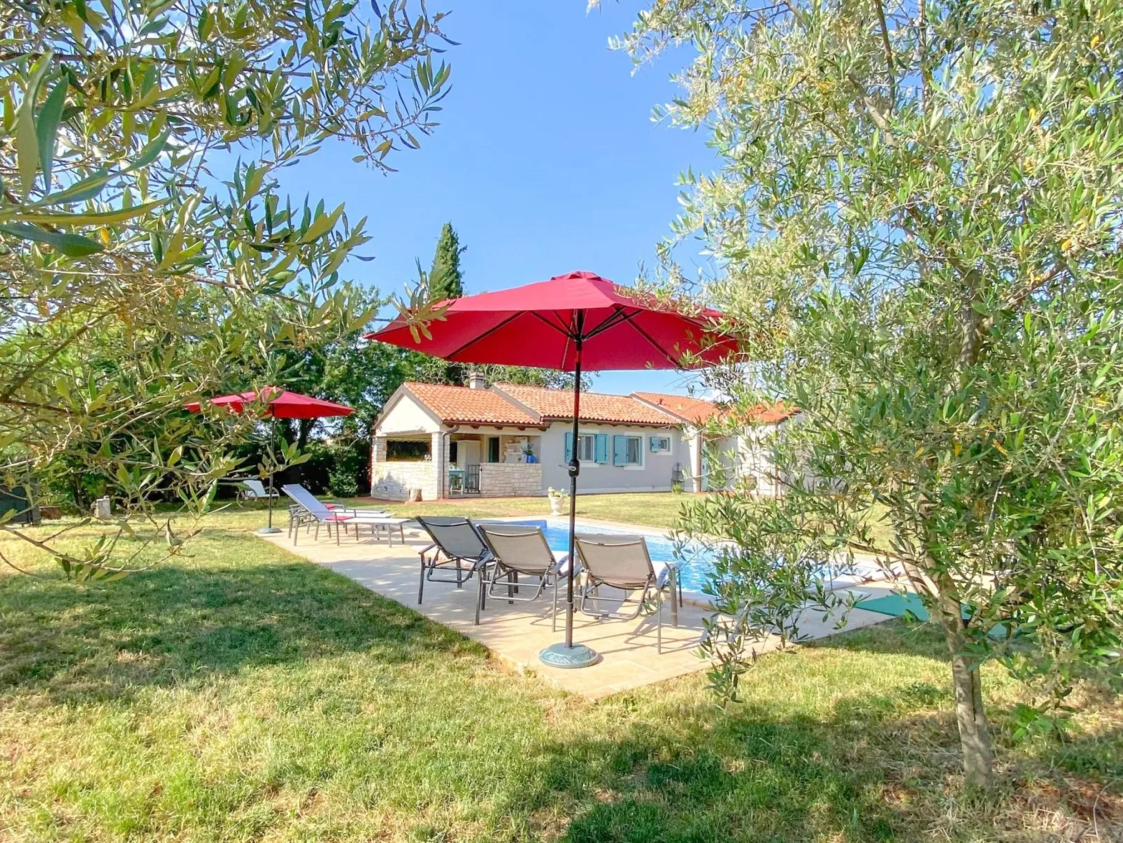 Villa Romana mit Pool-Draußen