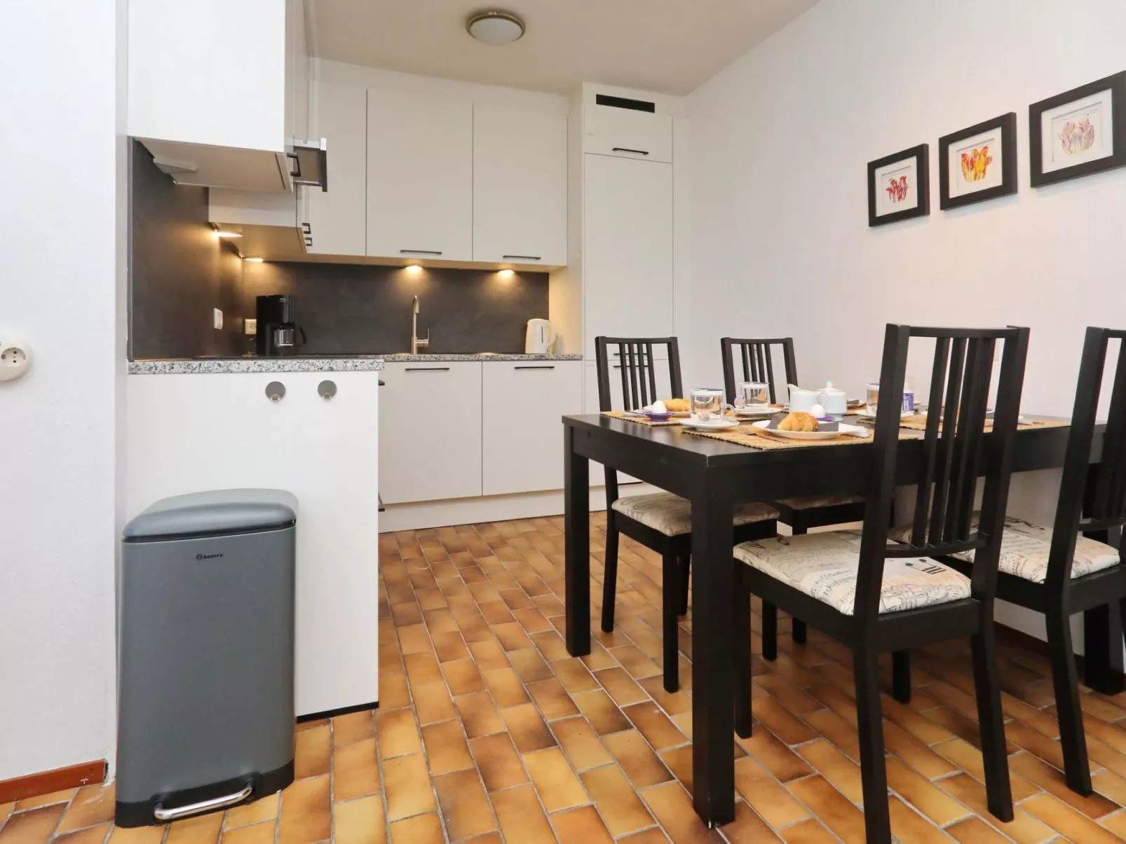 Hollandsche Tulp-Dedans