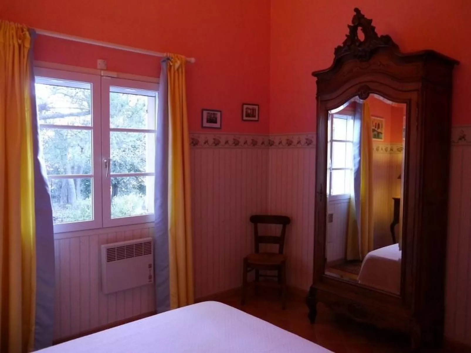 Ruhige Villa mit Pool im Herzen der Weinberge-Dedans