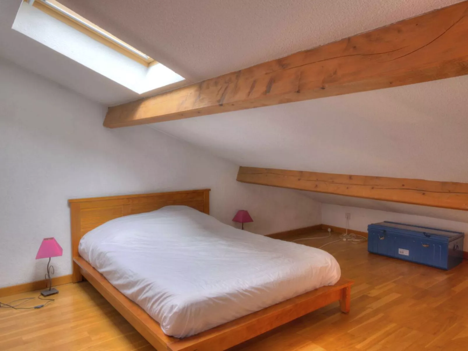 Aigues Marines-Inside