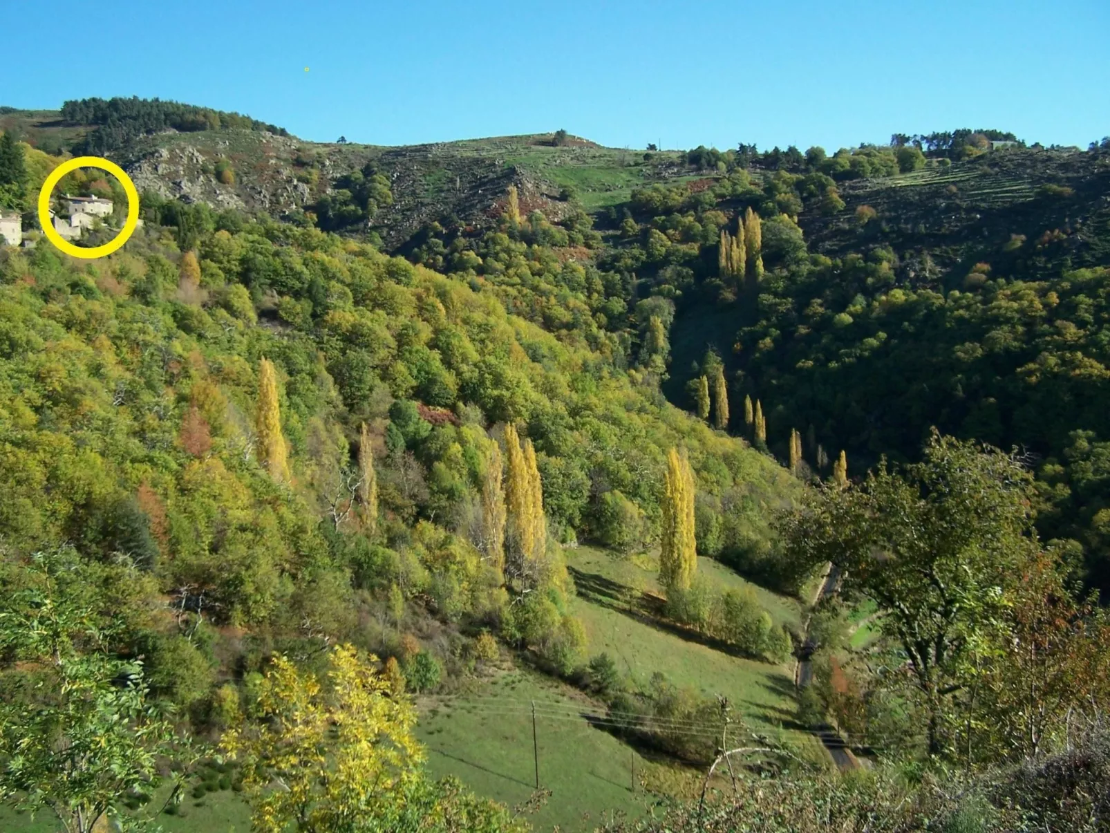 Gîte de Chapelèche Les Genêts-Outside