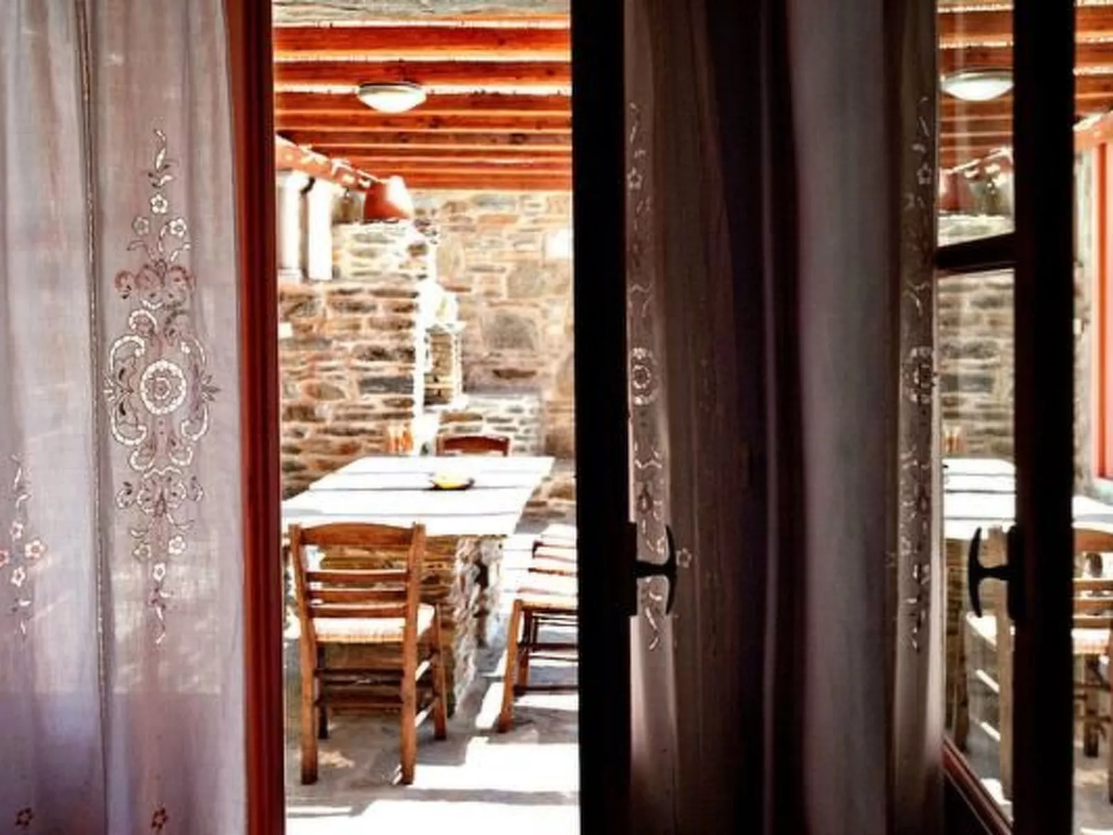 Mit eigenem Pool-Dehors