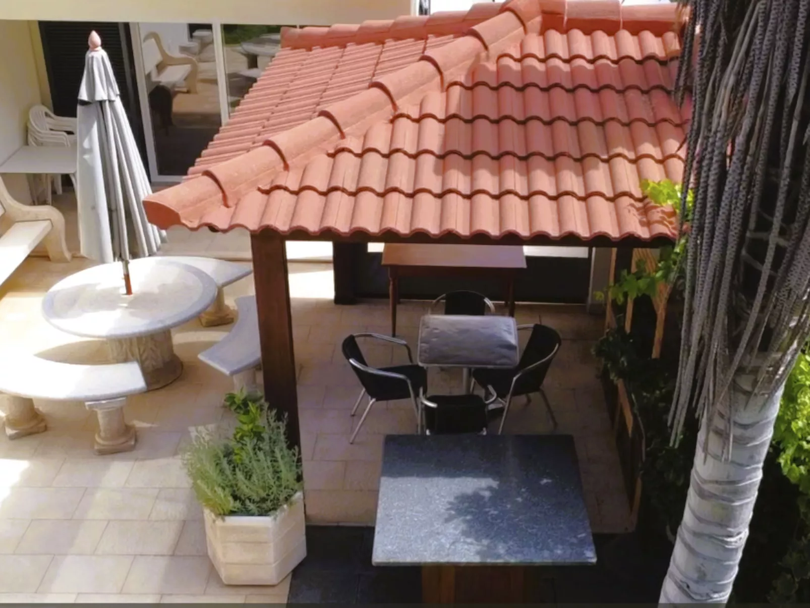 PEARLS BEACH VILLA-Inside