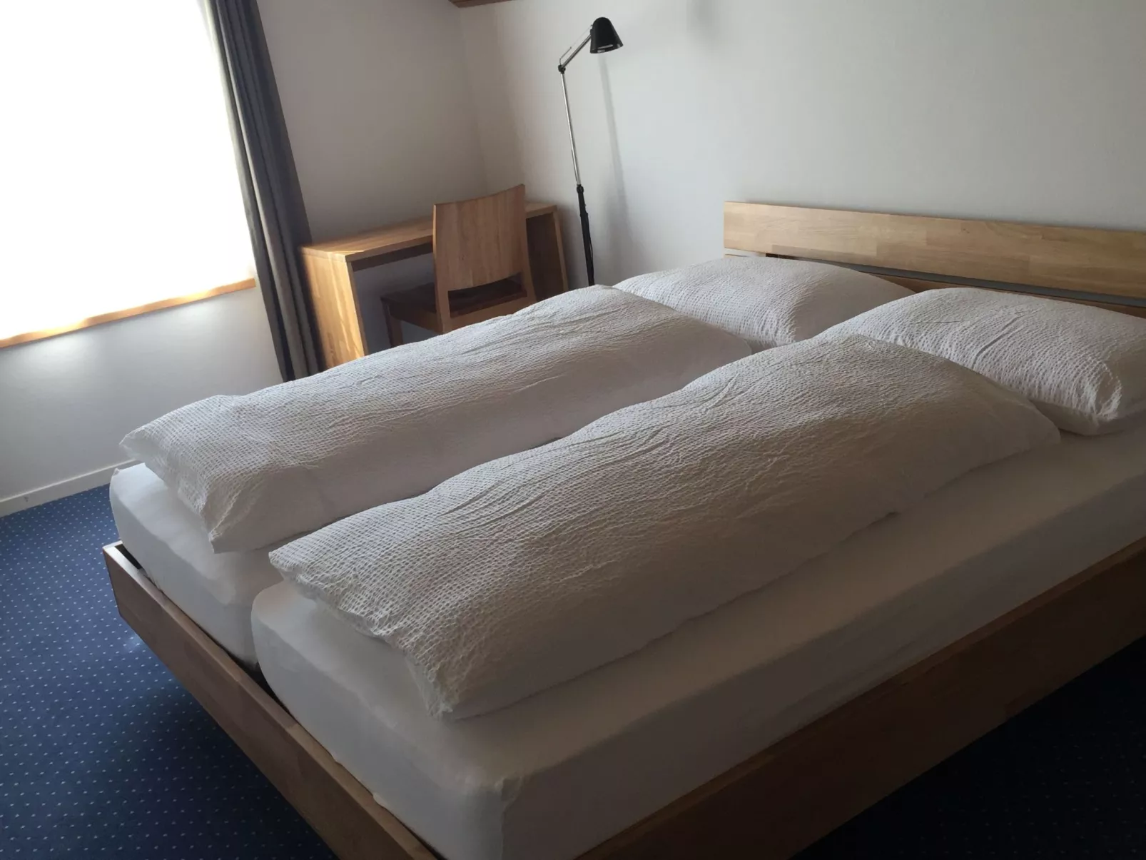 Sunnebad Sternenberg-Inside