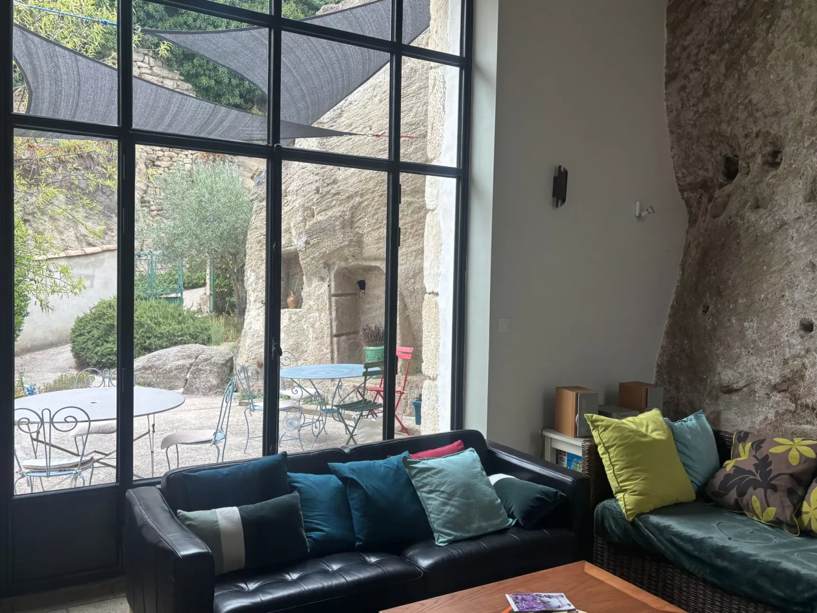 Dorfhaus in provencal mit Pool-Inside