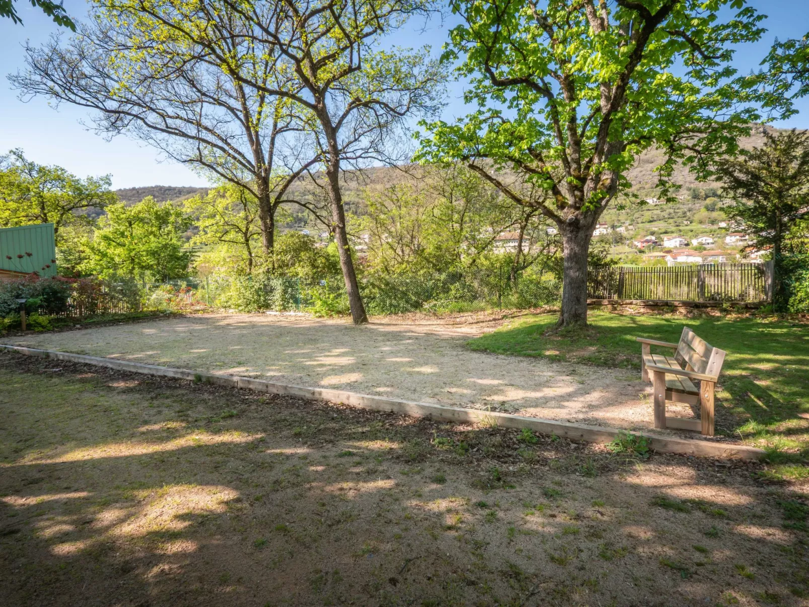 Ecolodge 4 pers mit Spa-Draußen