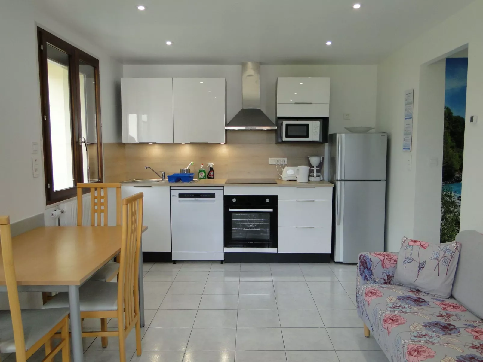 1805 Saine Montagnes du Jura mit Spa & Sauna-Inside