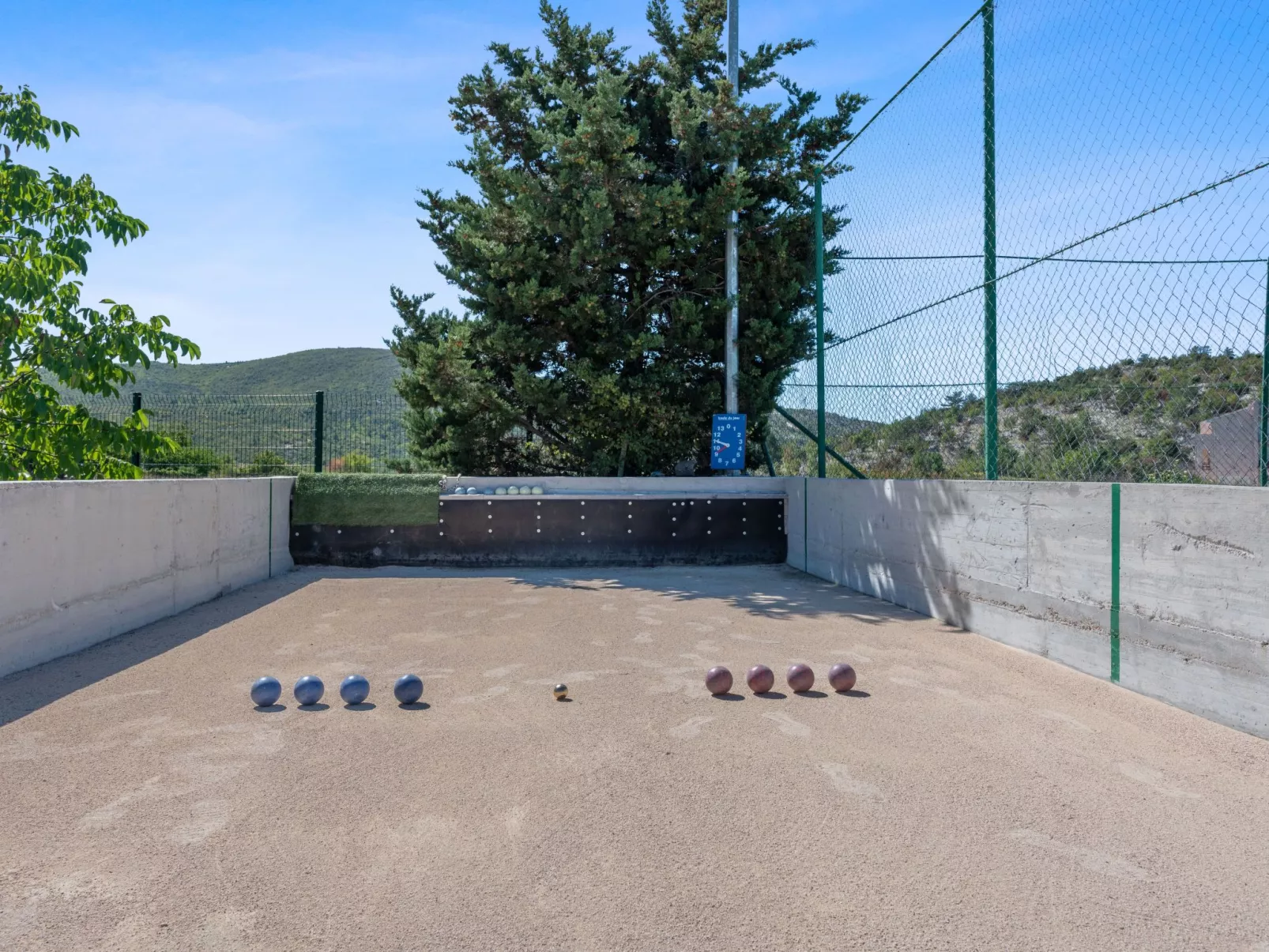 Anwesen "Villa Almas, Sauna, Fitnessraum, Multisport-Inside