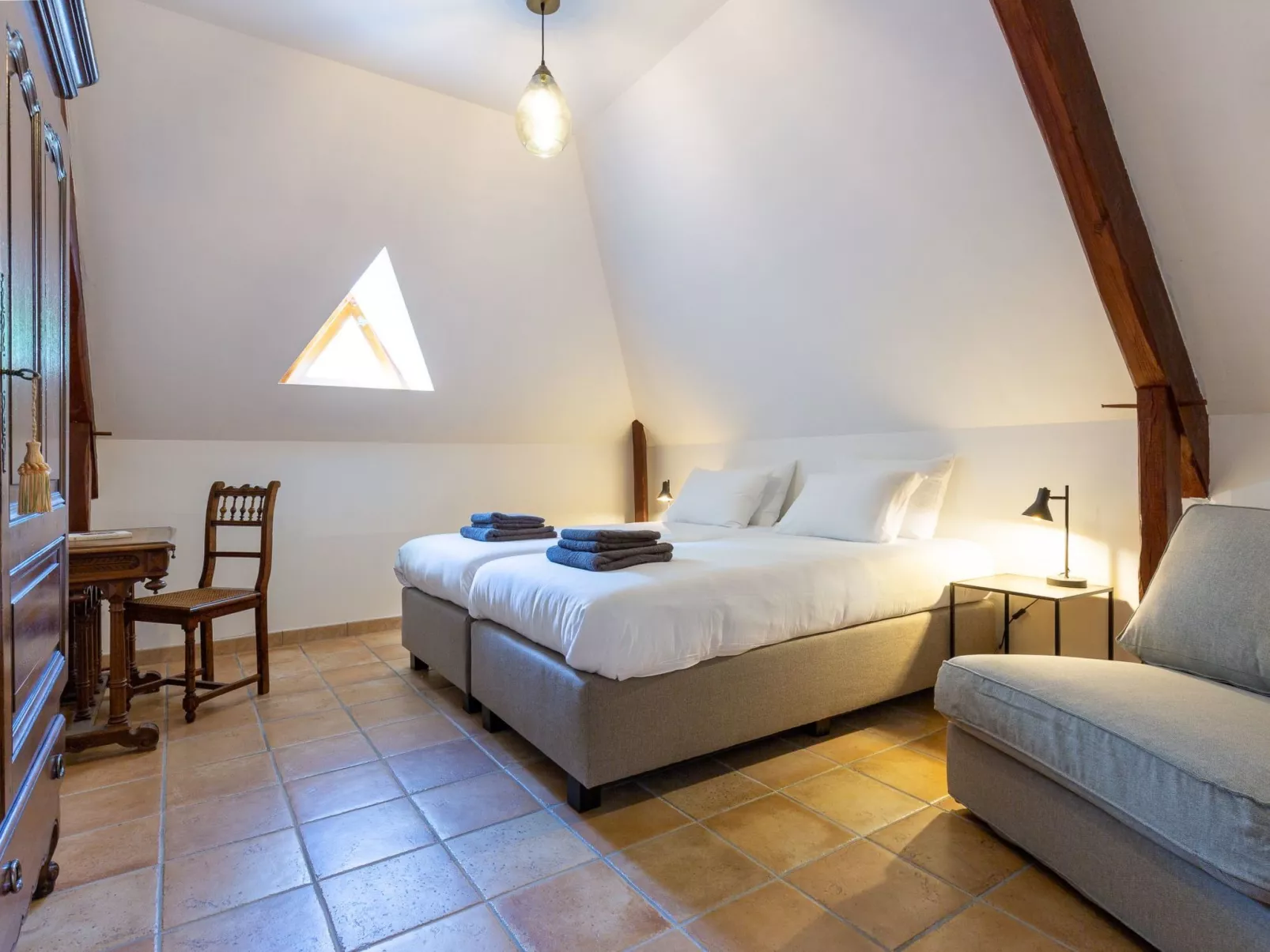 Luxus-Ferienhaus mit beheiztem Pool in der Dordogne-Inside