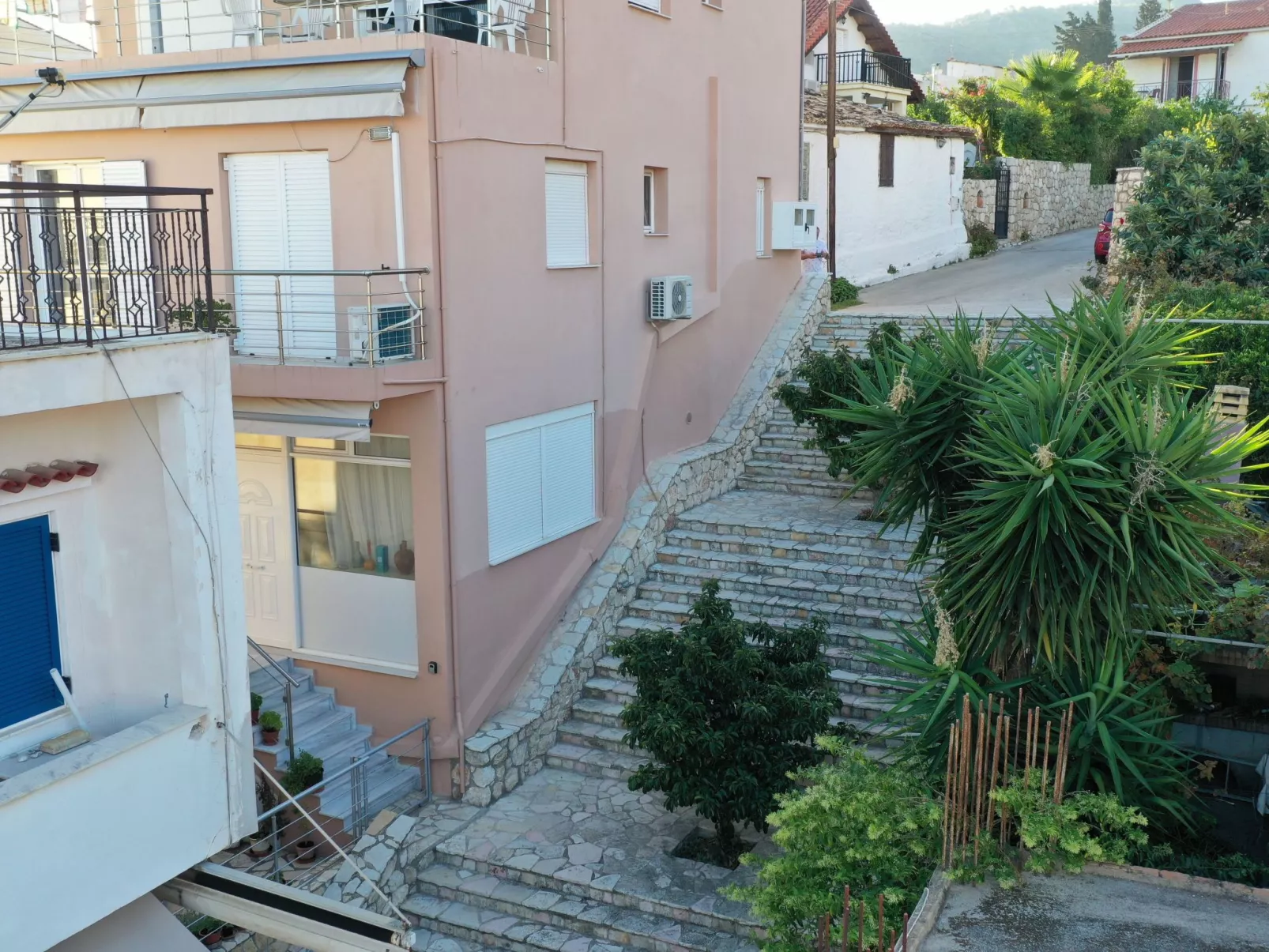 Appartement in Derveni mit Terrasse-Draußen