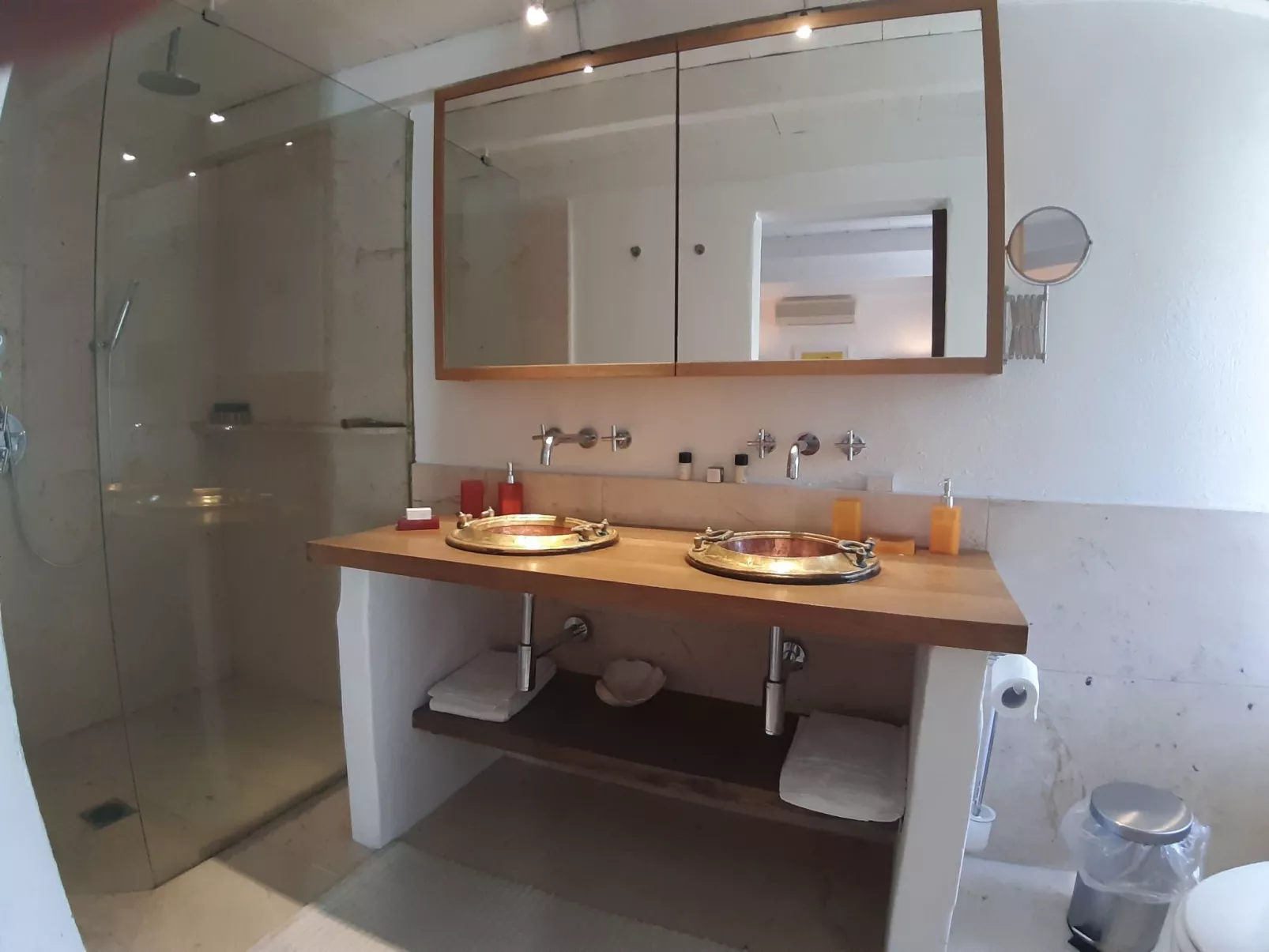 Villa Domatia-Image-tags.info