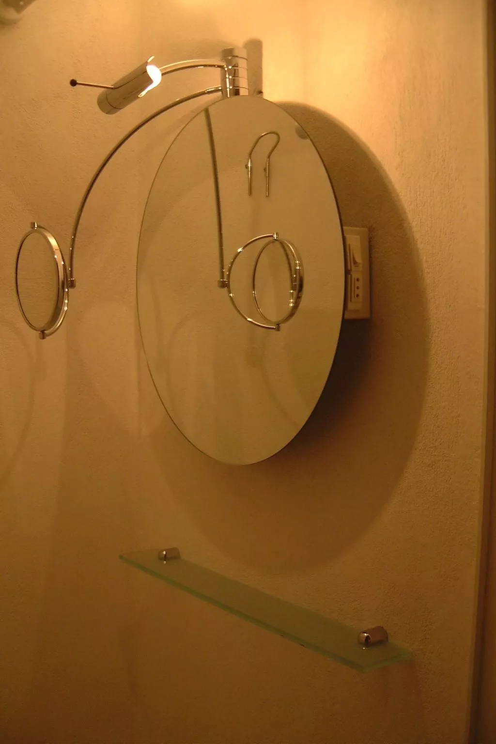 "Julia" mit Blick auf das Wasser-Dedans