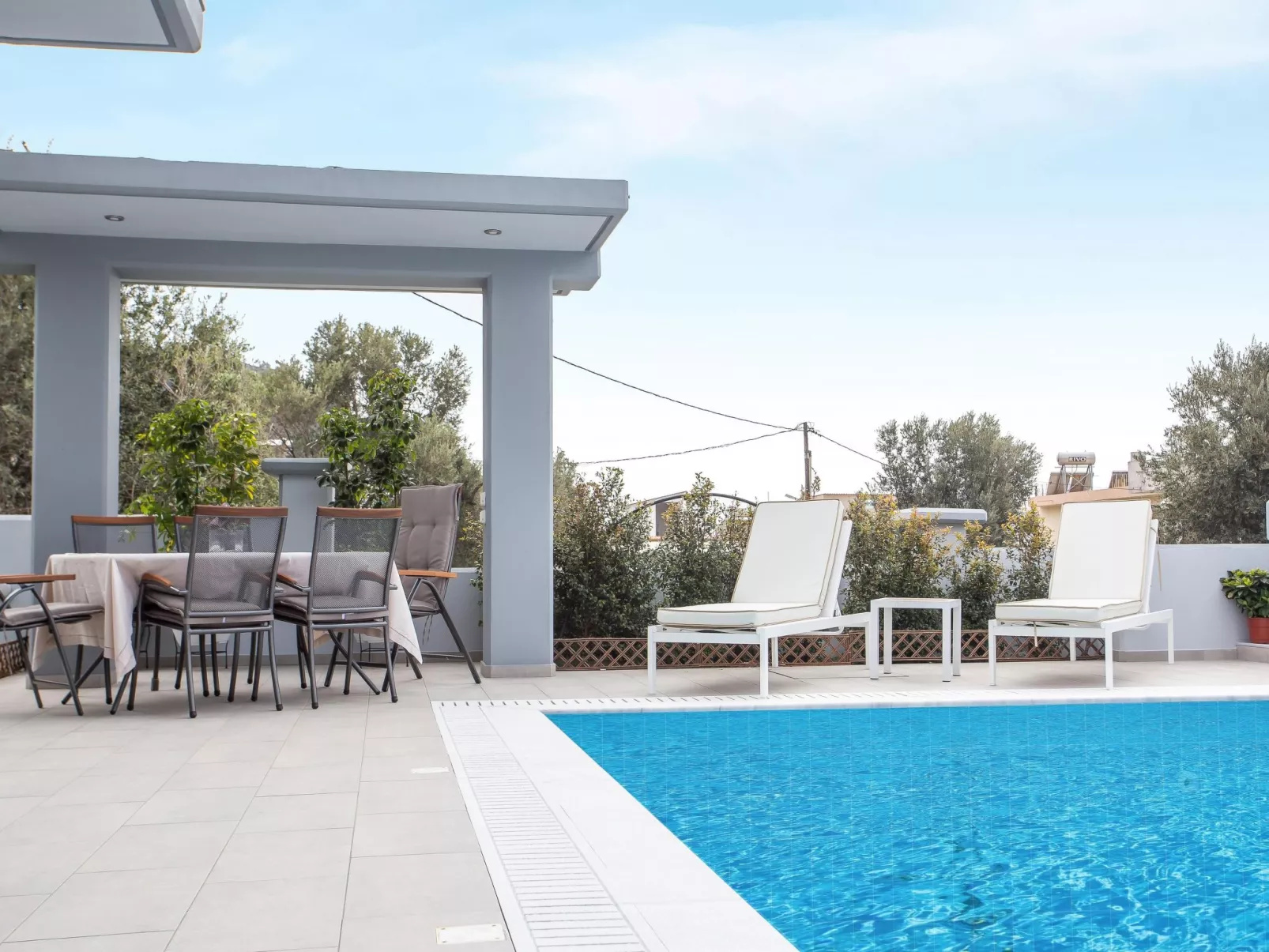 Mit eigenem Garten und Grill-Dehors