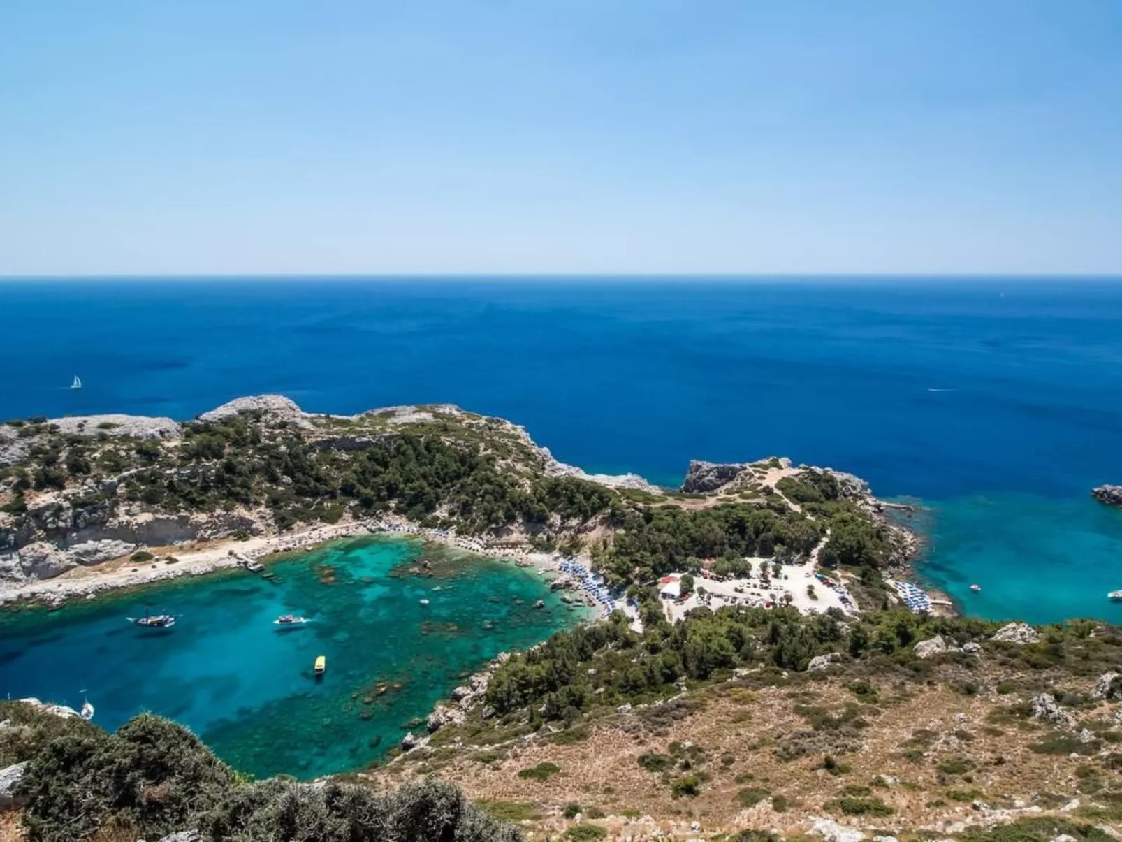 Castellino-Studios-Outside