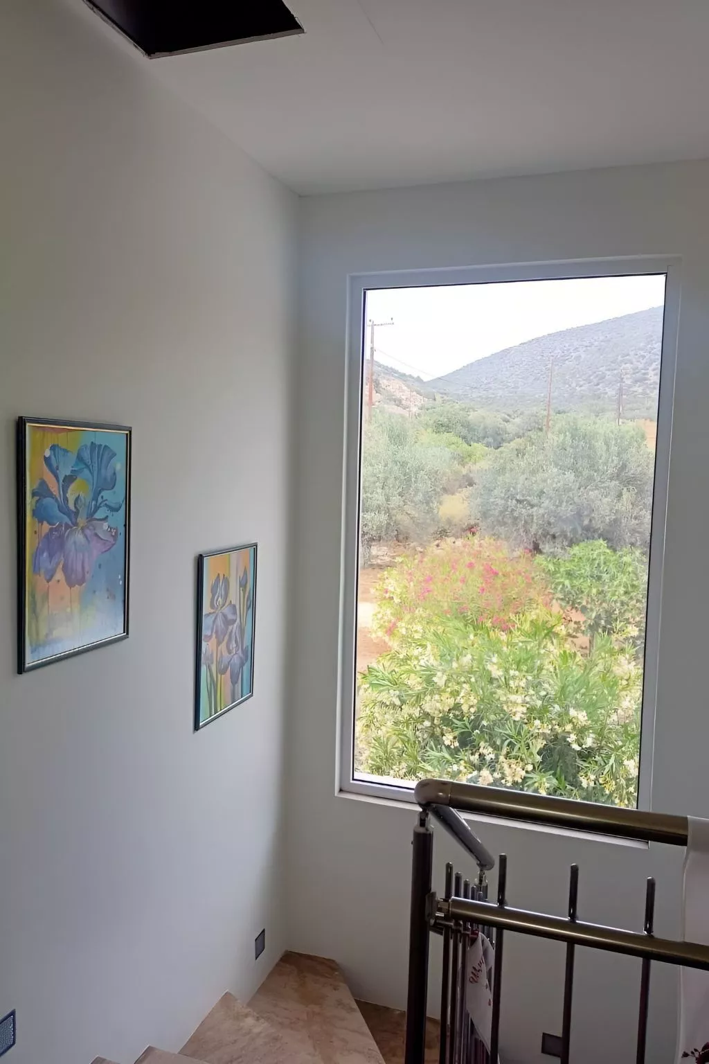 Anwesen "Villa Livadia" mit Infinity-Pool-Dehors