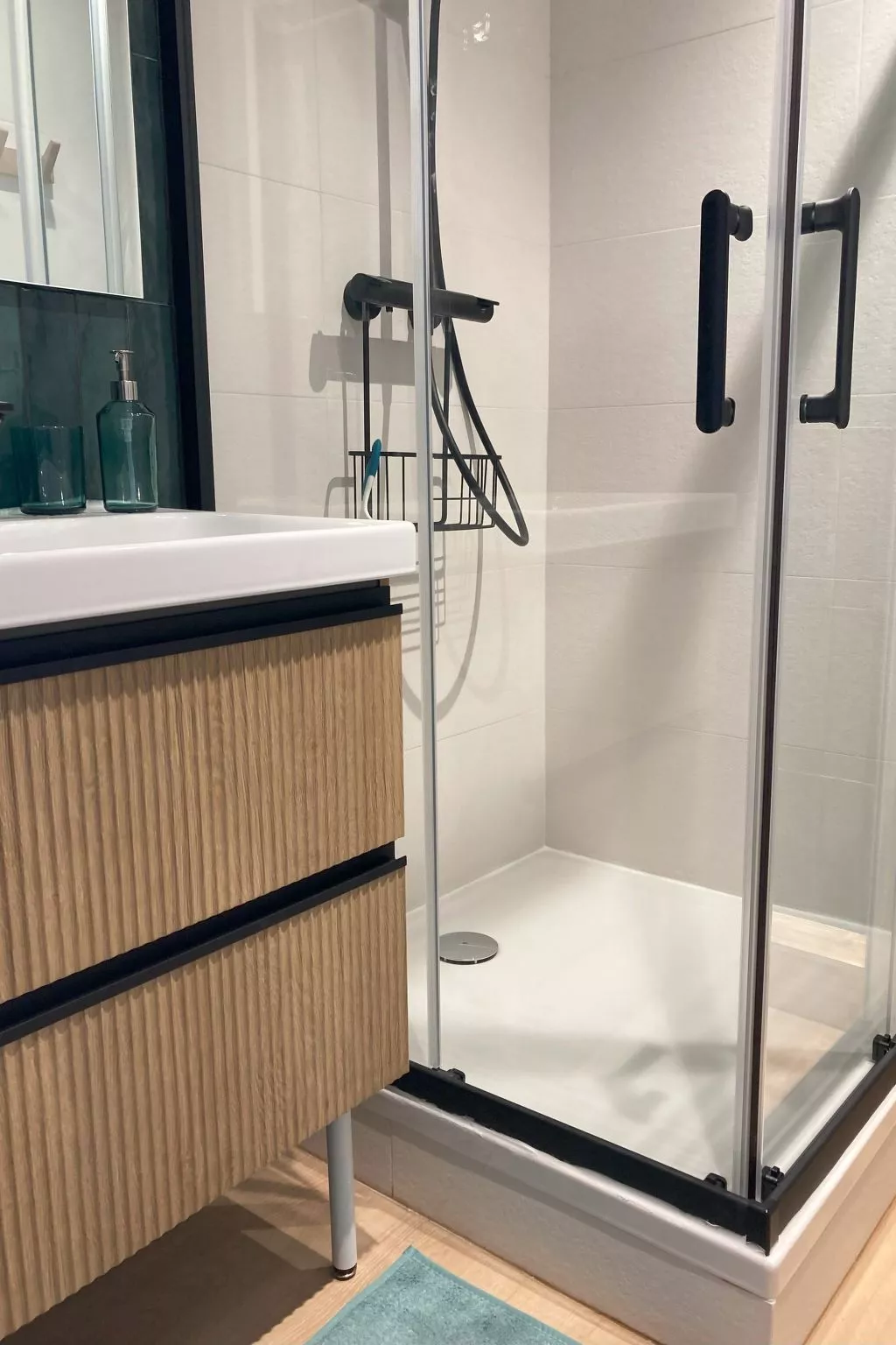 Seaside Tropical Duplex mit Pool-Inside