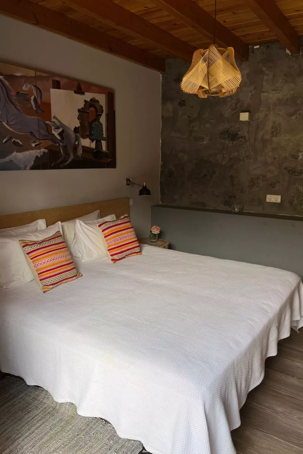 "Vinea Lava" mit Blick auf das Wasser-Inside