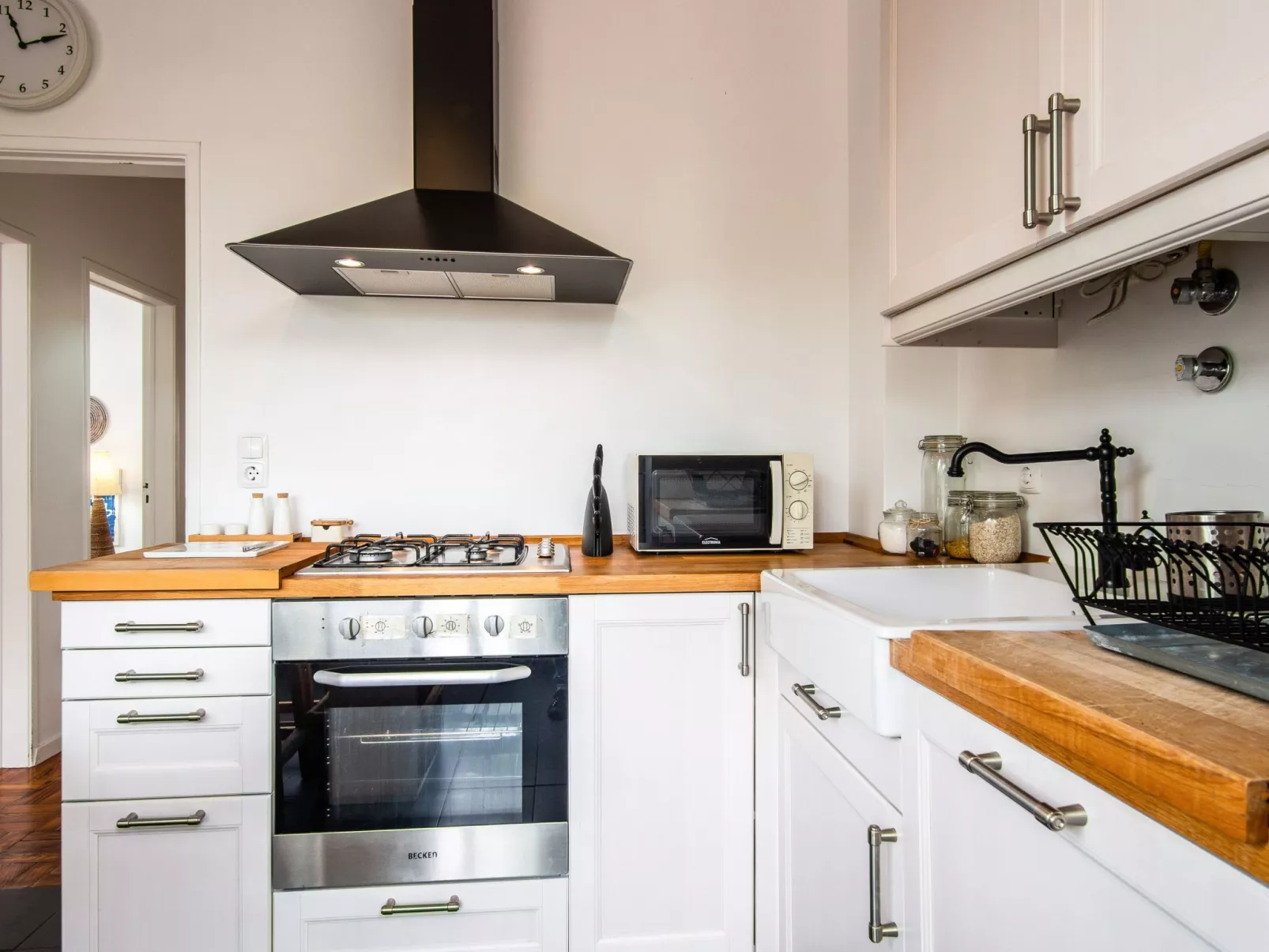 Neue, lichtdurchflutete Wohnung im Zentrum-Dedans