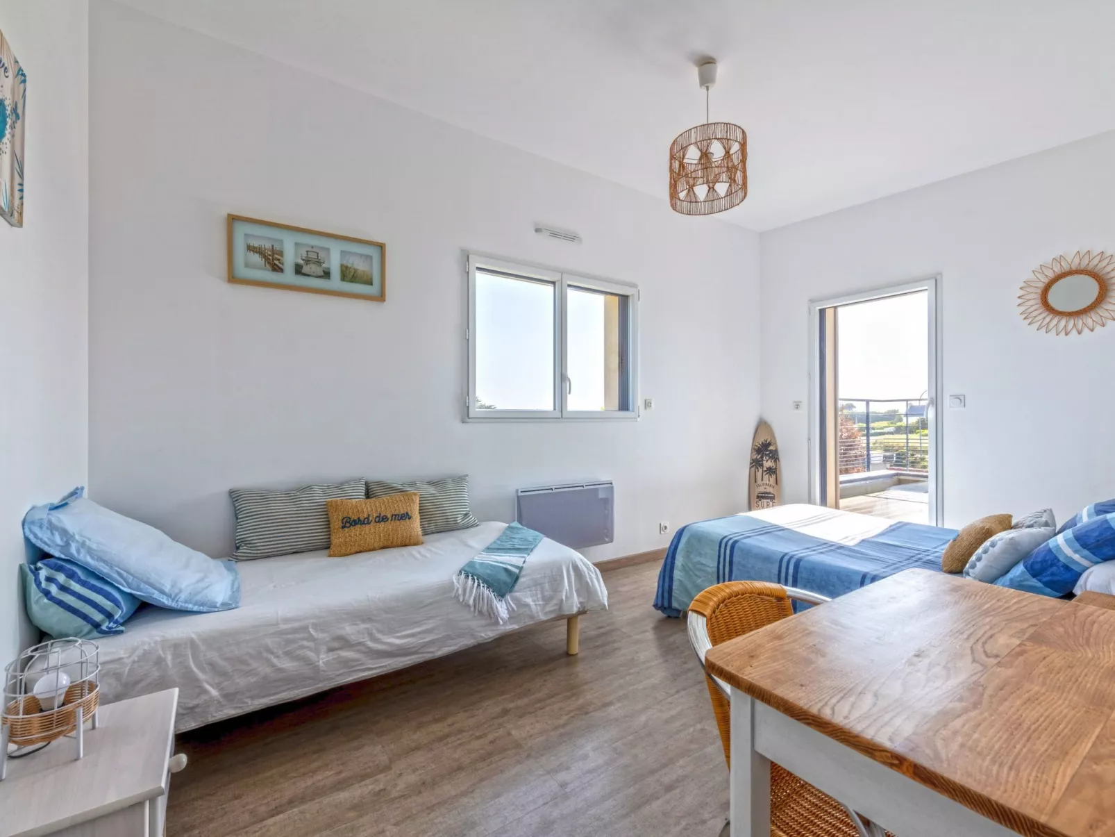 Ferienvilla "Ti Laouen" mit privatem Pool-Drinnen