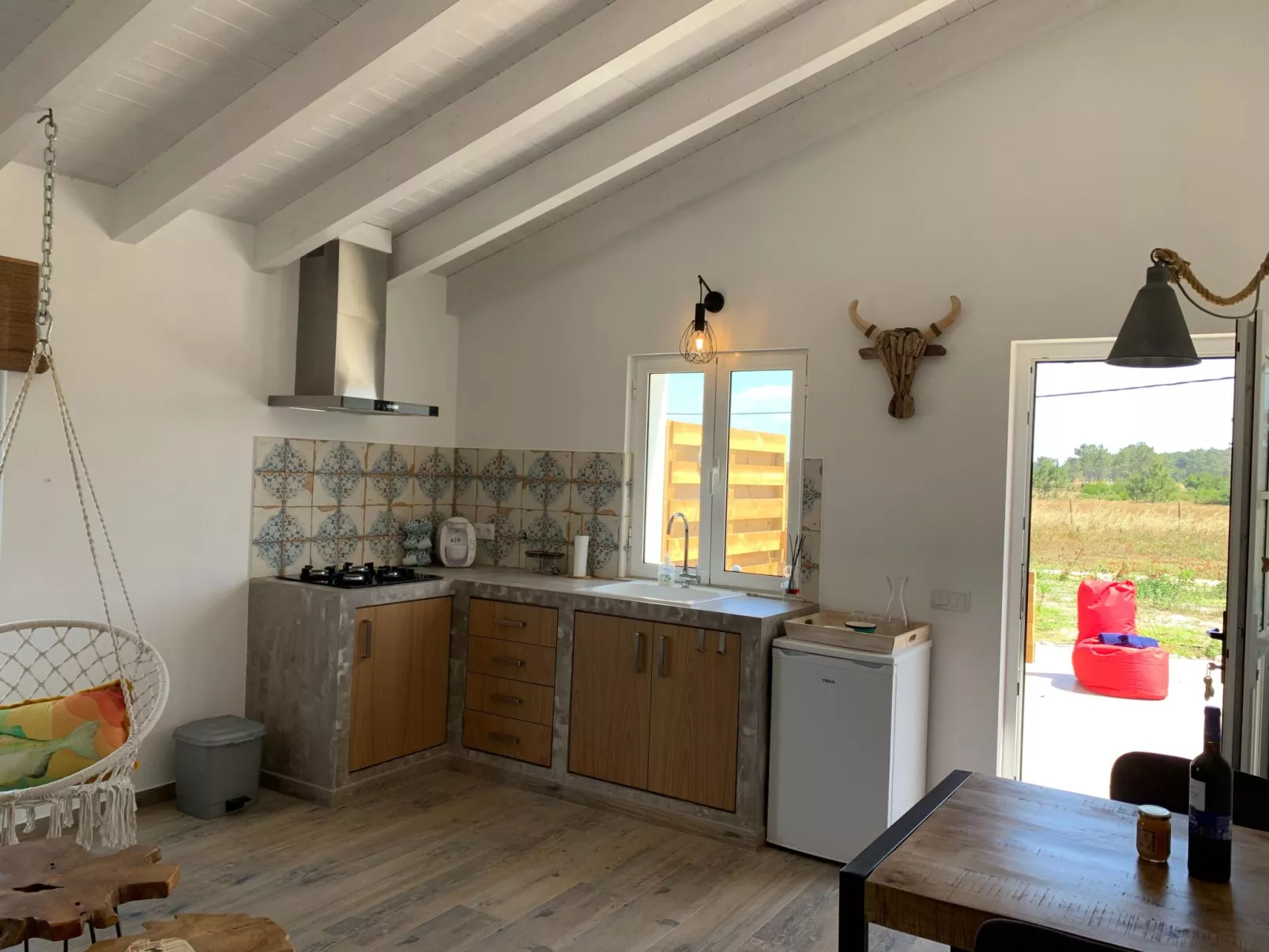 Auf dem Lande in der Nähe des Strandes-Image-tags.info