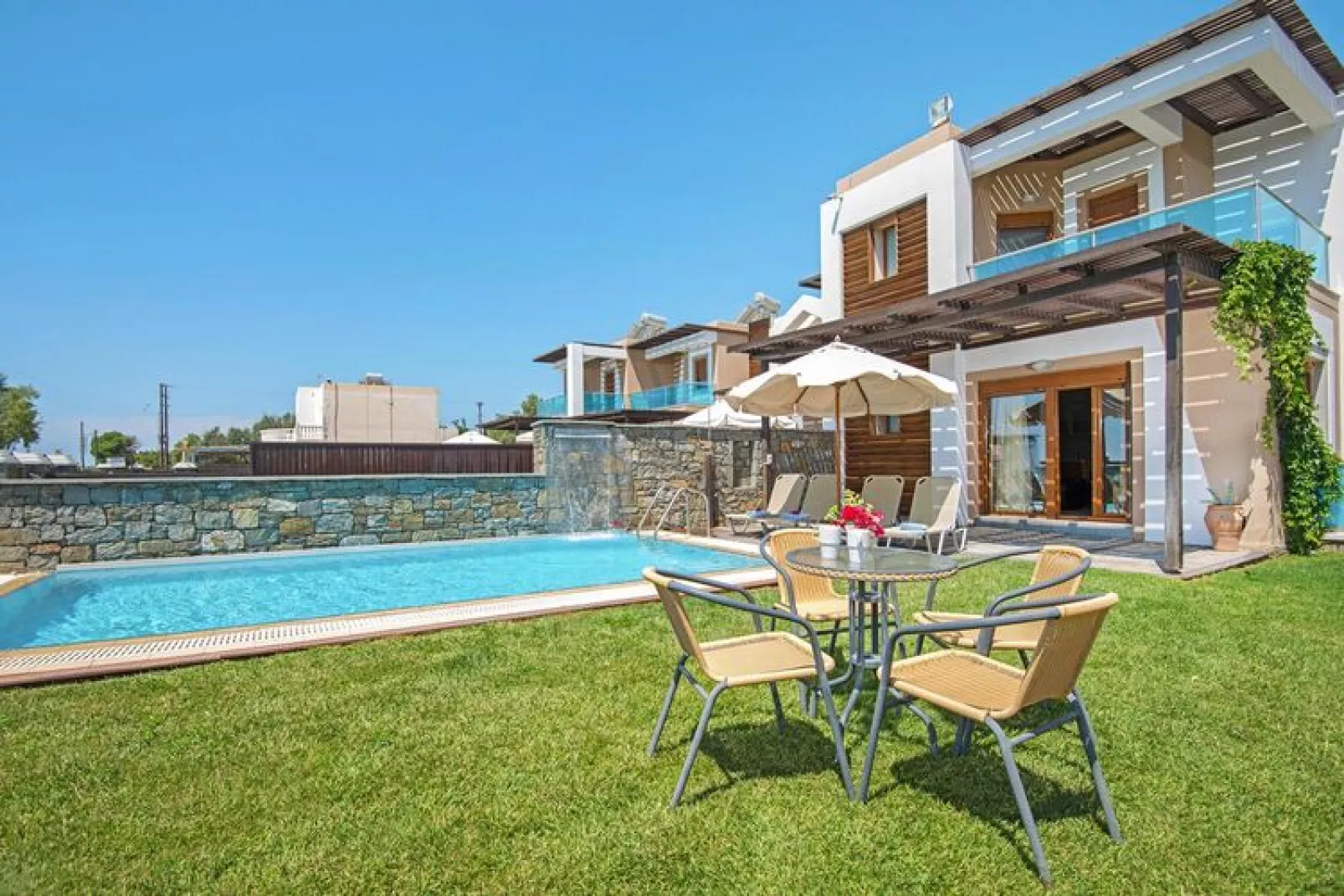 Villas Horizon Line / Villa Erato / Kiotari-Pool