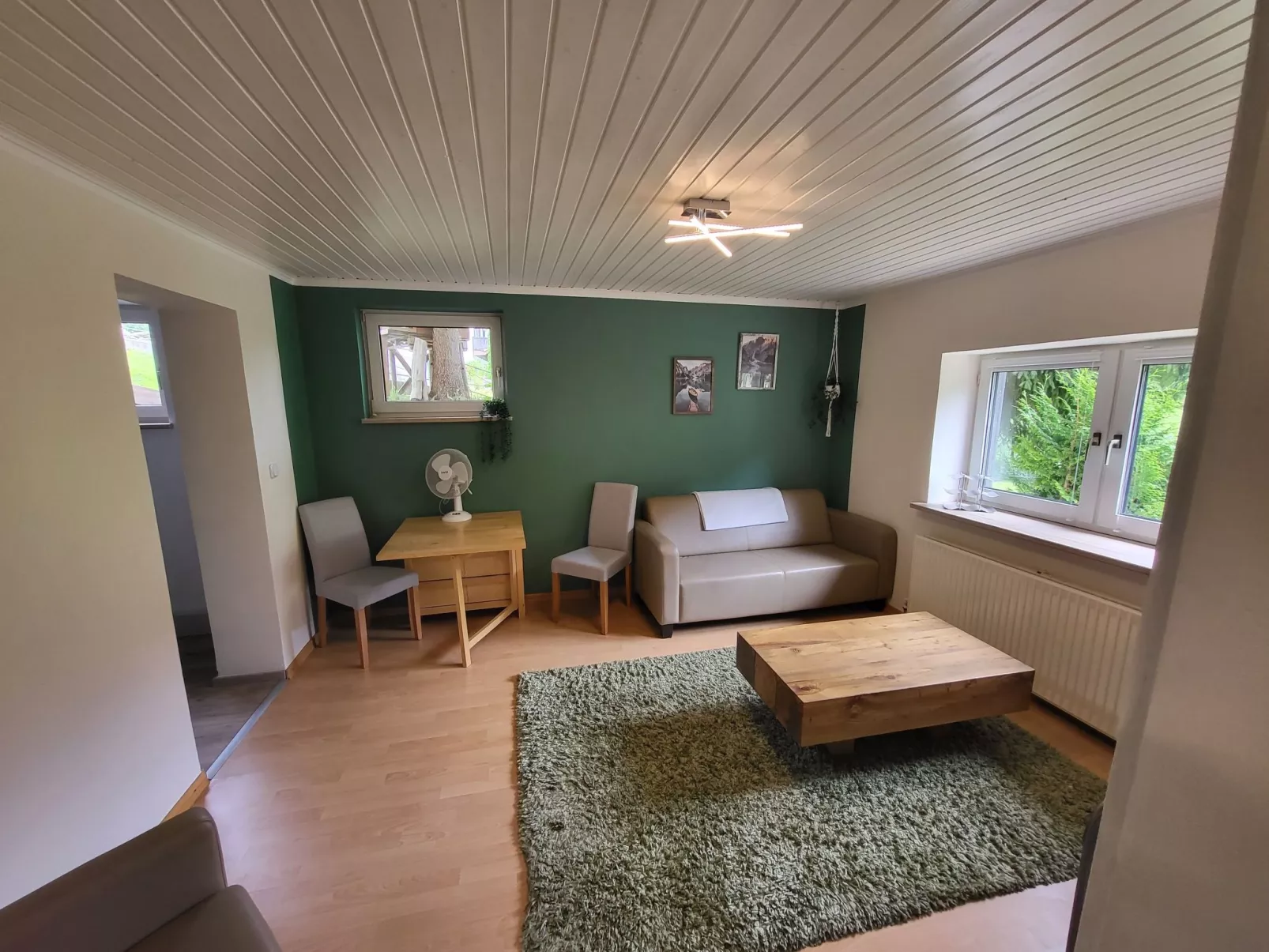 Souterrainwohnung für zwei Personen mit Bergblick-Drinnen