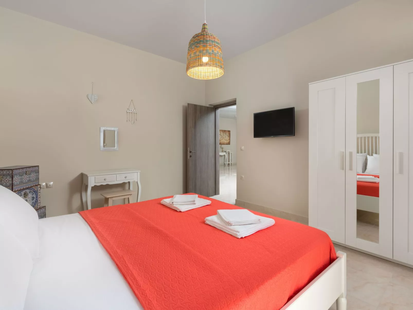 Geräumige Villa Evelyn für 10 Personen mit Pool-Inside