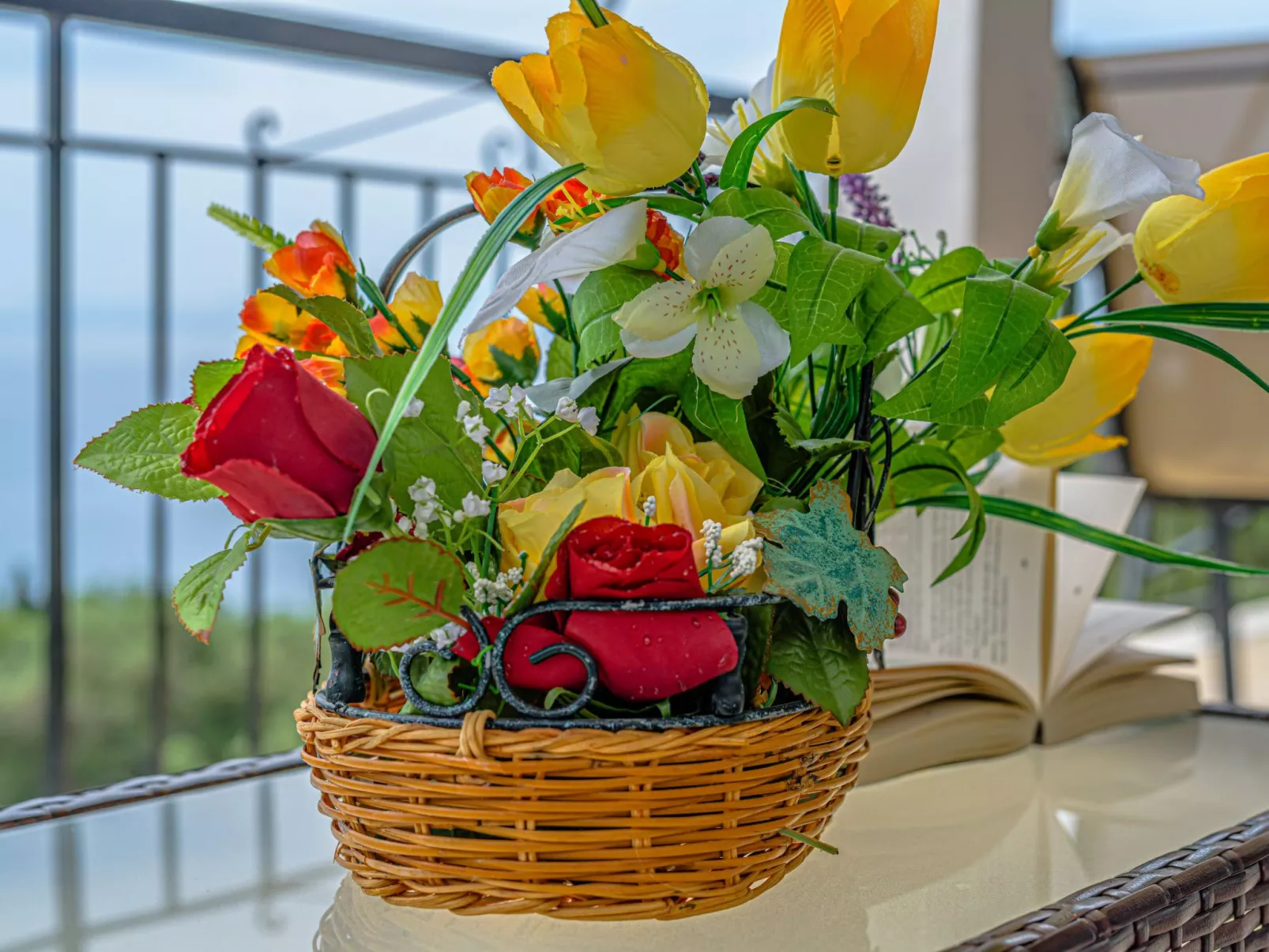 "Zeus" mit Infinity Pool-Draußen